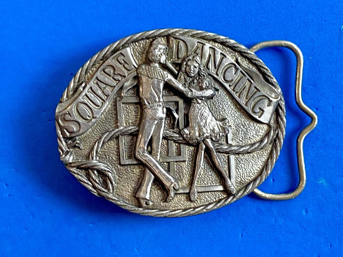 vintage 1986 Romantic Couple square dancing C+J INC belt buckle