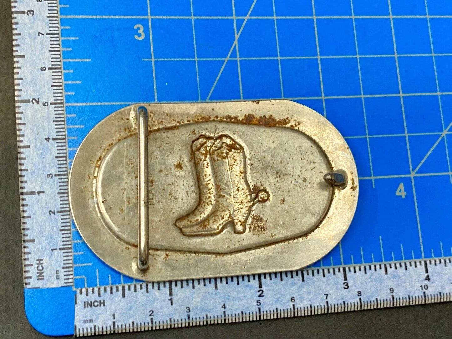 Vintage Cowboy boots with spurs - pre loved oval plated belt buckle