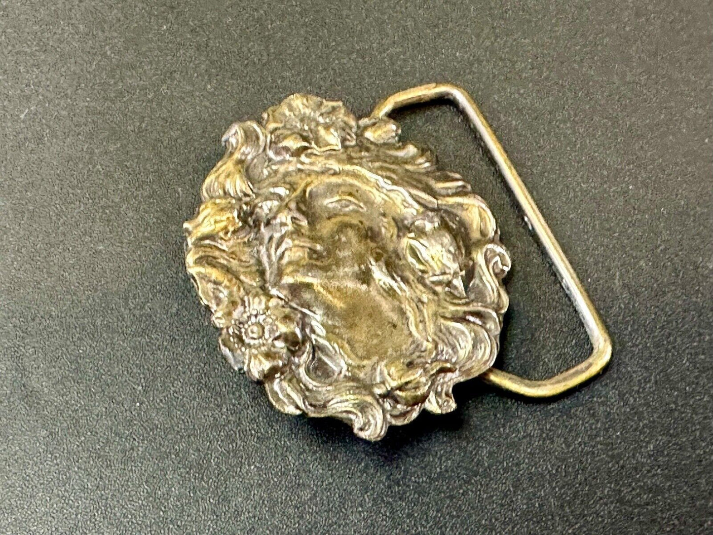 Beautiful Women's Cameo - vintage Lewis belt buckle