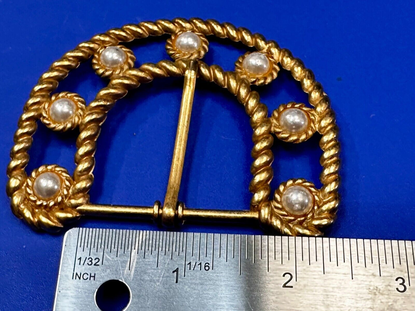 Beautiful Faux Pearl Openwork Rope Border Gold Tone Replacement Belt Buckle