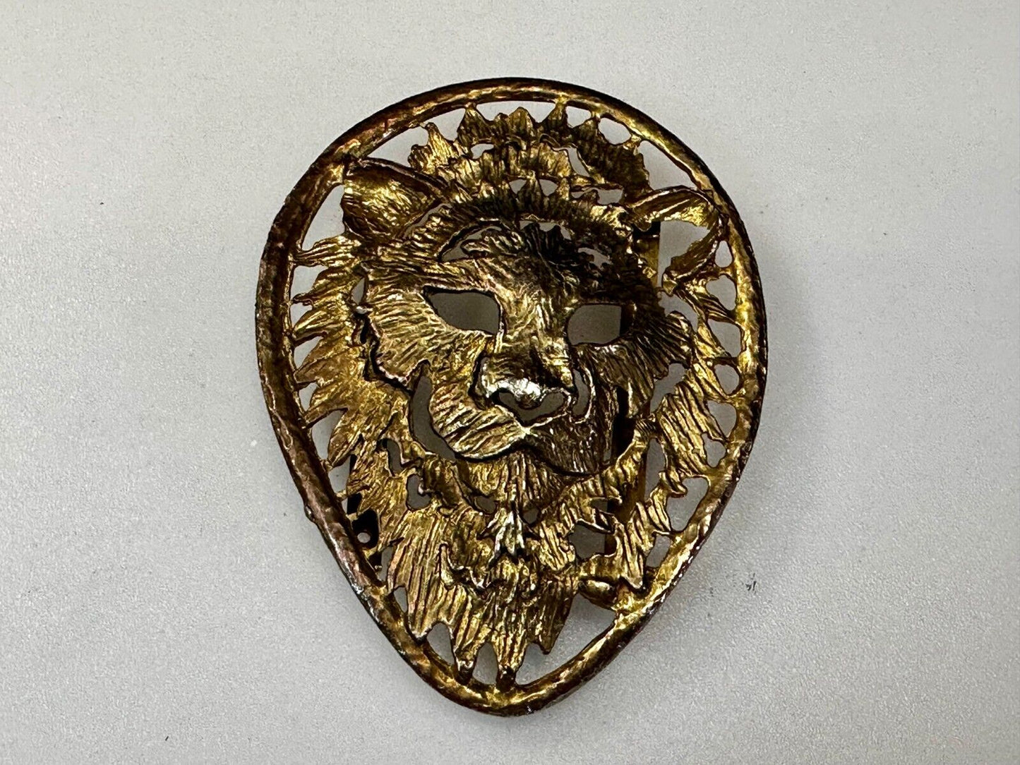 Beautiful Lion Tiger Head Vtg. Figural Cutout See Through Gold Tone Belt Buckle