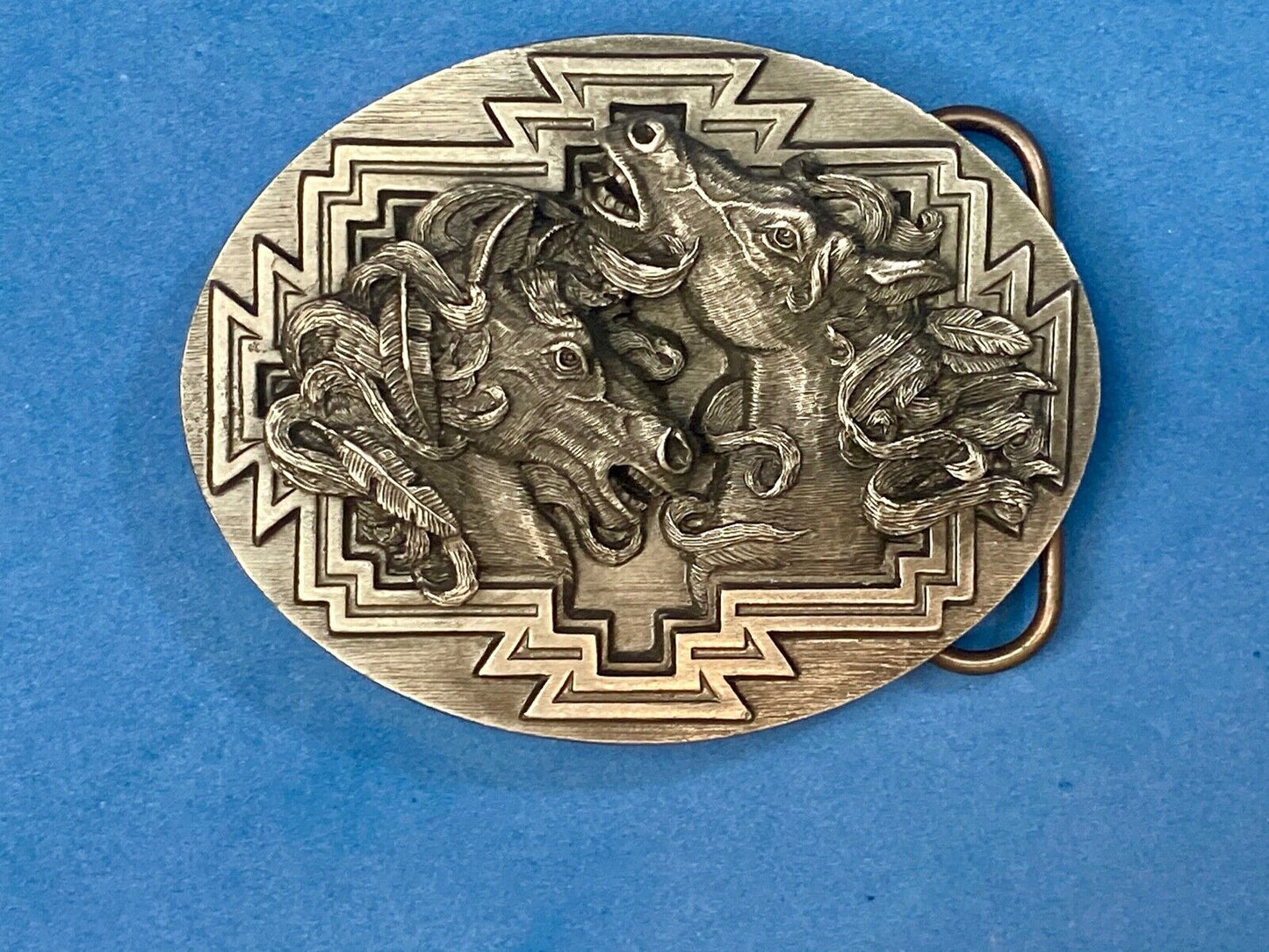 1995 Two Horse Head's Native American Indian Feather Bergamot B-256 belt buckle