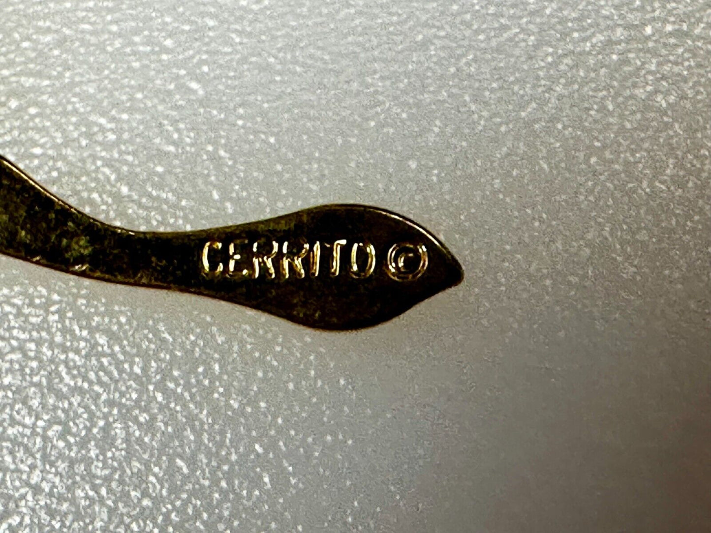 Beautiful Long Stem Rose Flower Gold Tone Vintage Brooch Pin Signed by Cerrito