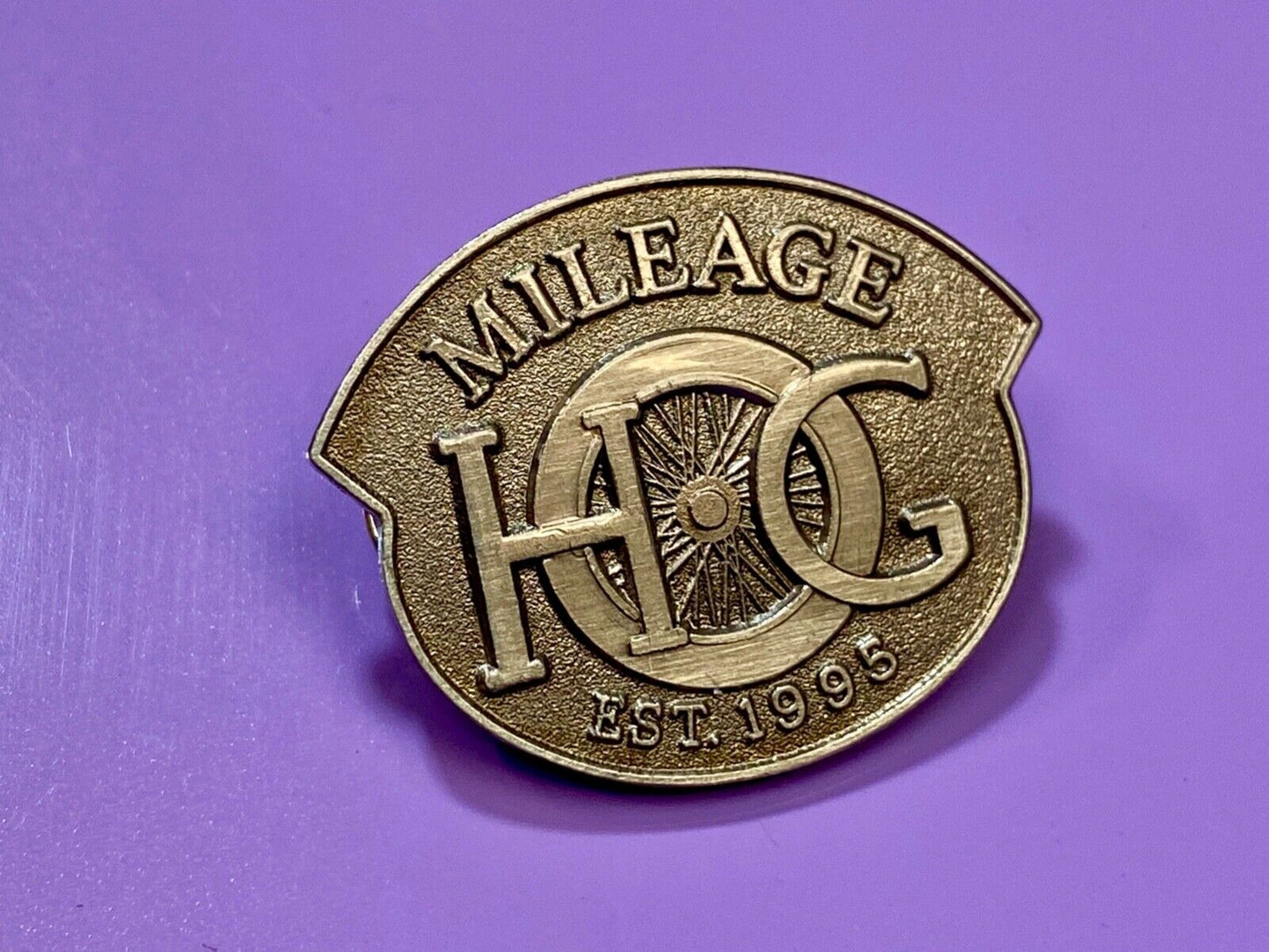 "NEW STYLE" HARLEY DAVIDSON OWNERS GROUP HOG H.O.G MILEAGE MILES VEST PIN