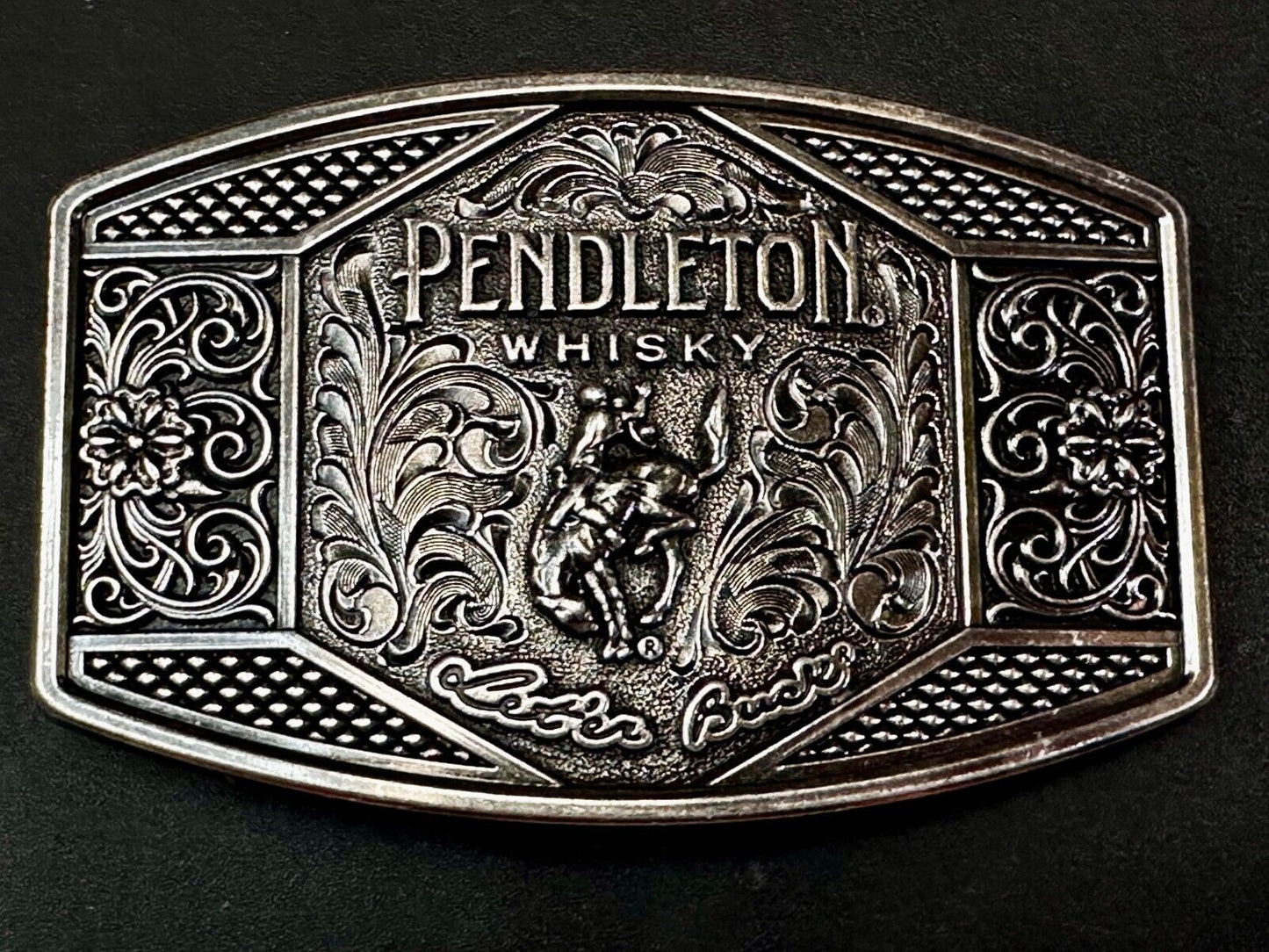 2022 Pendleton Whiskey Let'er Buck Rodeo Cowboy Montana Silversmiths Belt Buckle