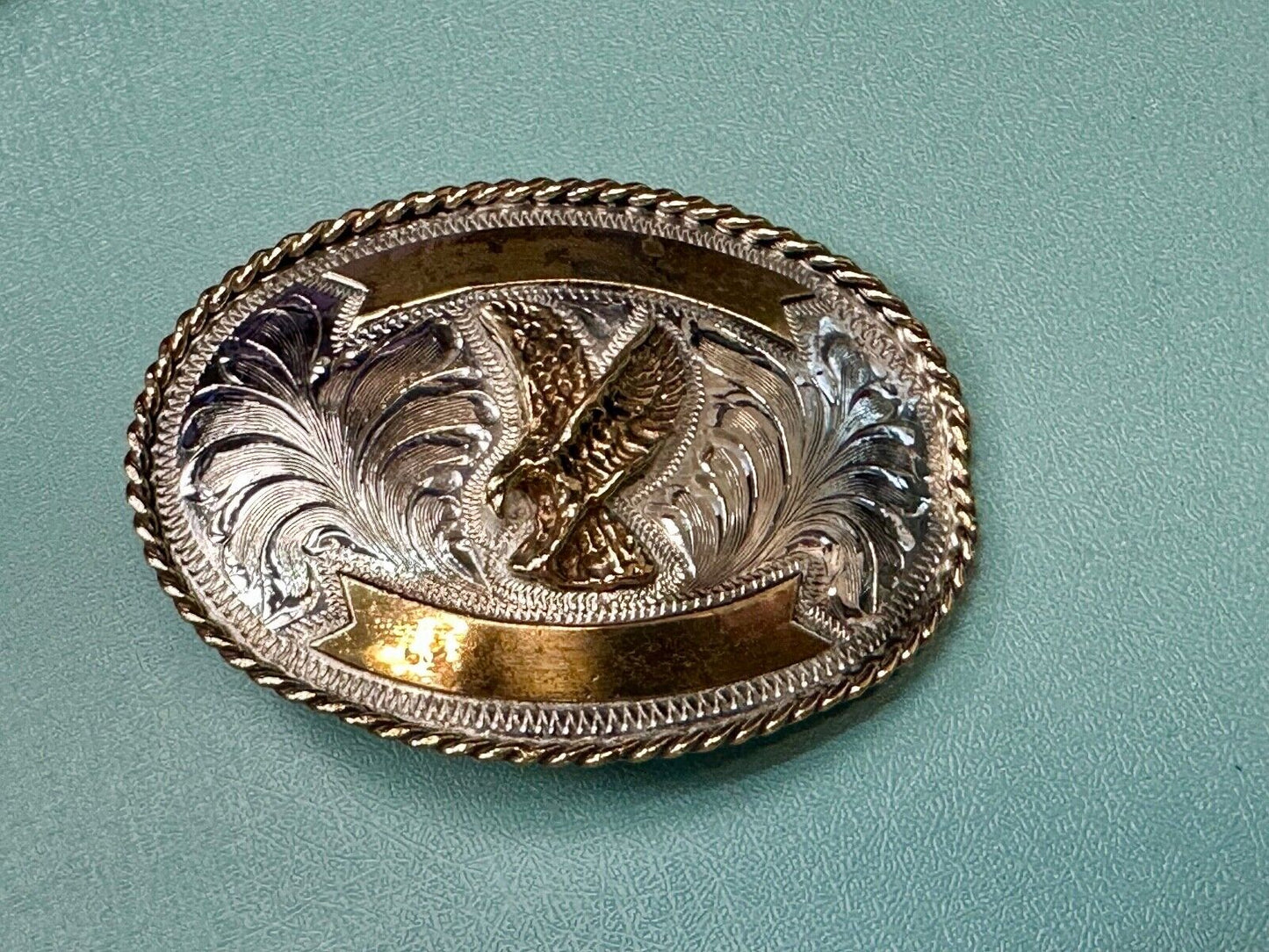 Beautiful Hunting Flying Diving Majestic Eagle on western two tone belt buckle