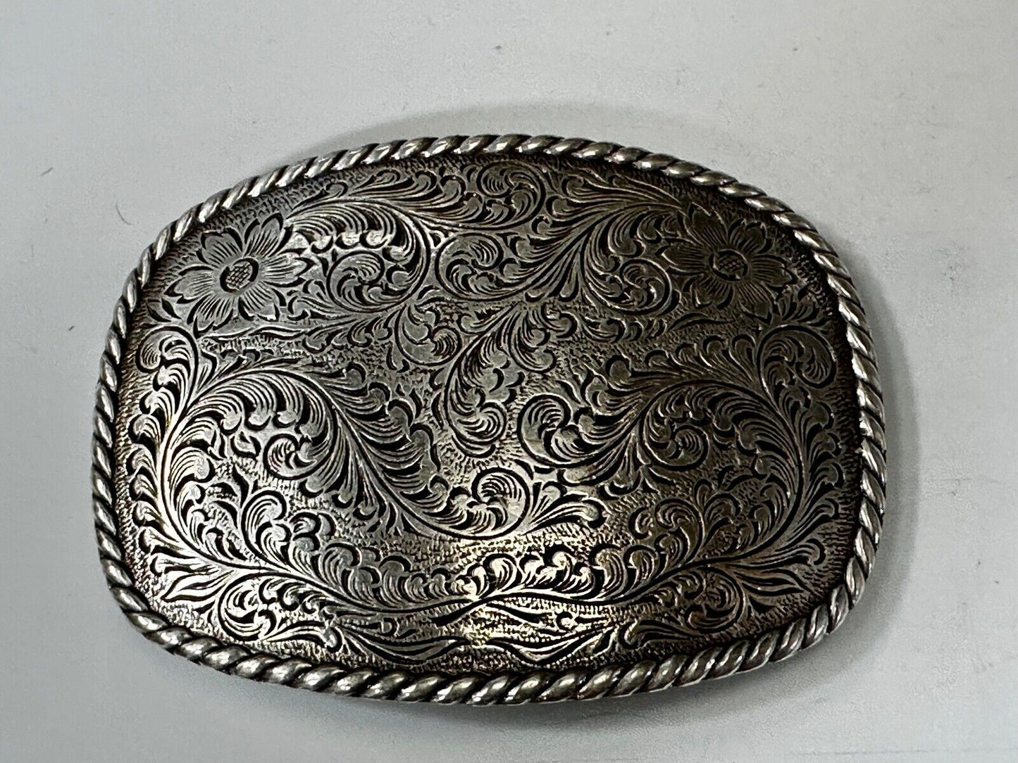 Beautiful Flower Leaf Swirl Floral Theme Silver Tone Belt Buckle -Nocona Buckles