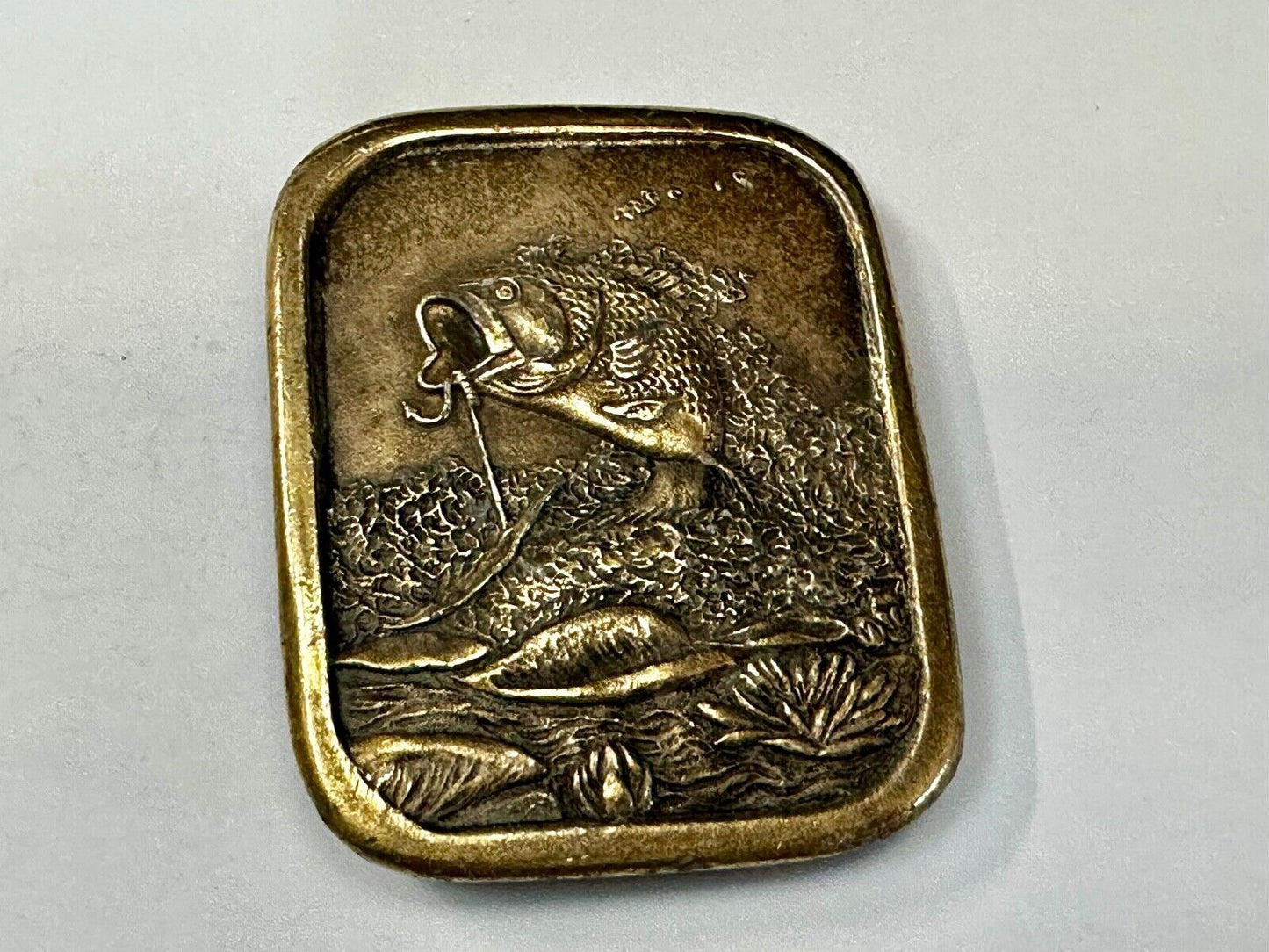 Bass Sport Fishing Vintage 1976 Indiana Metal Craft Belt Buckle