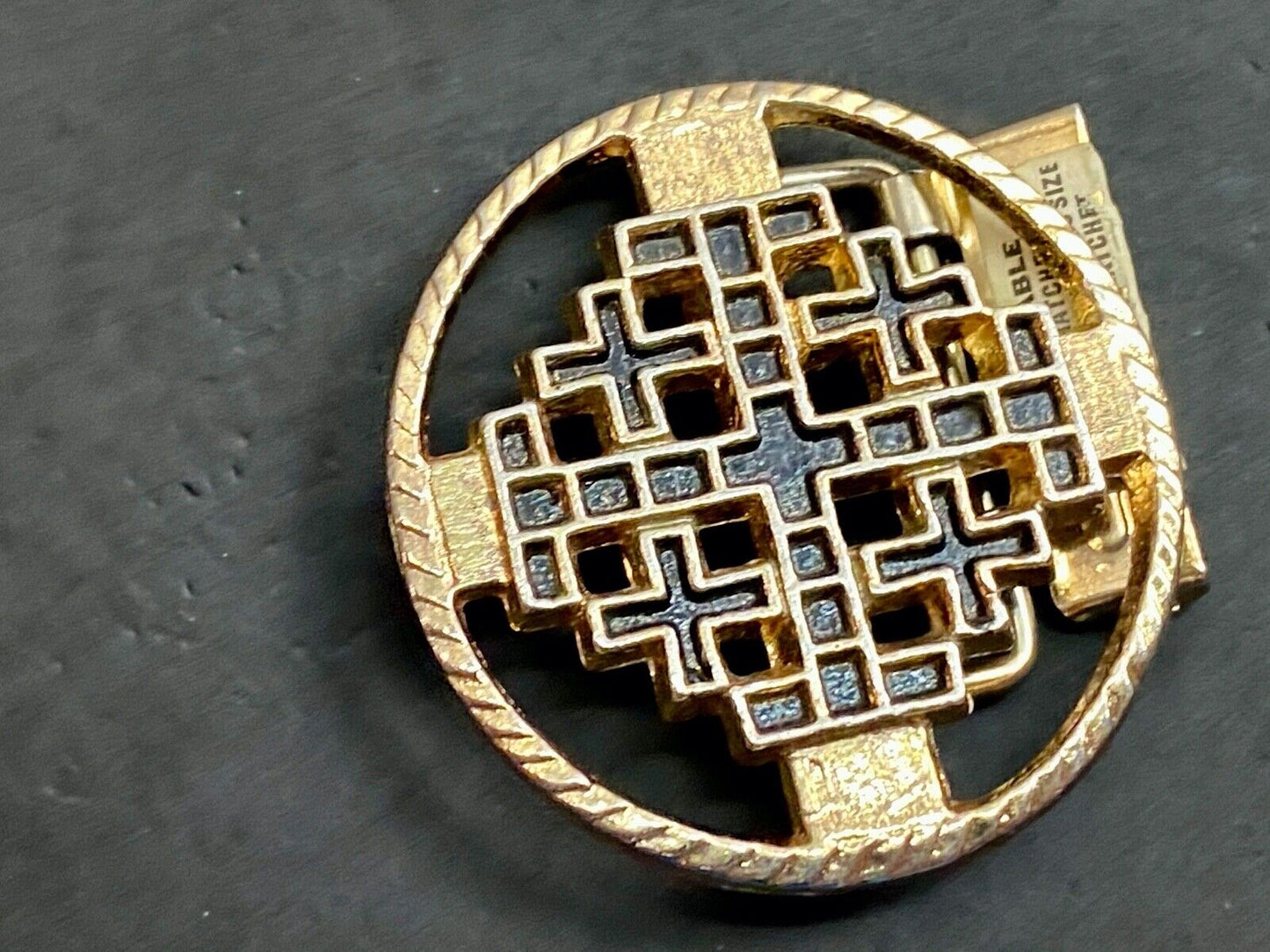 Art Deco squares pattern making up adjustable open ratchet round belt buckle
