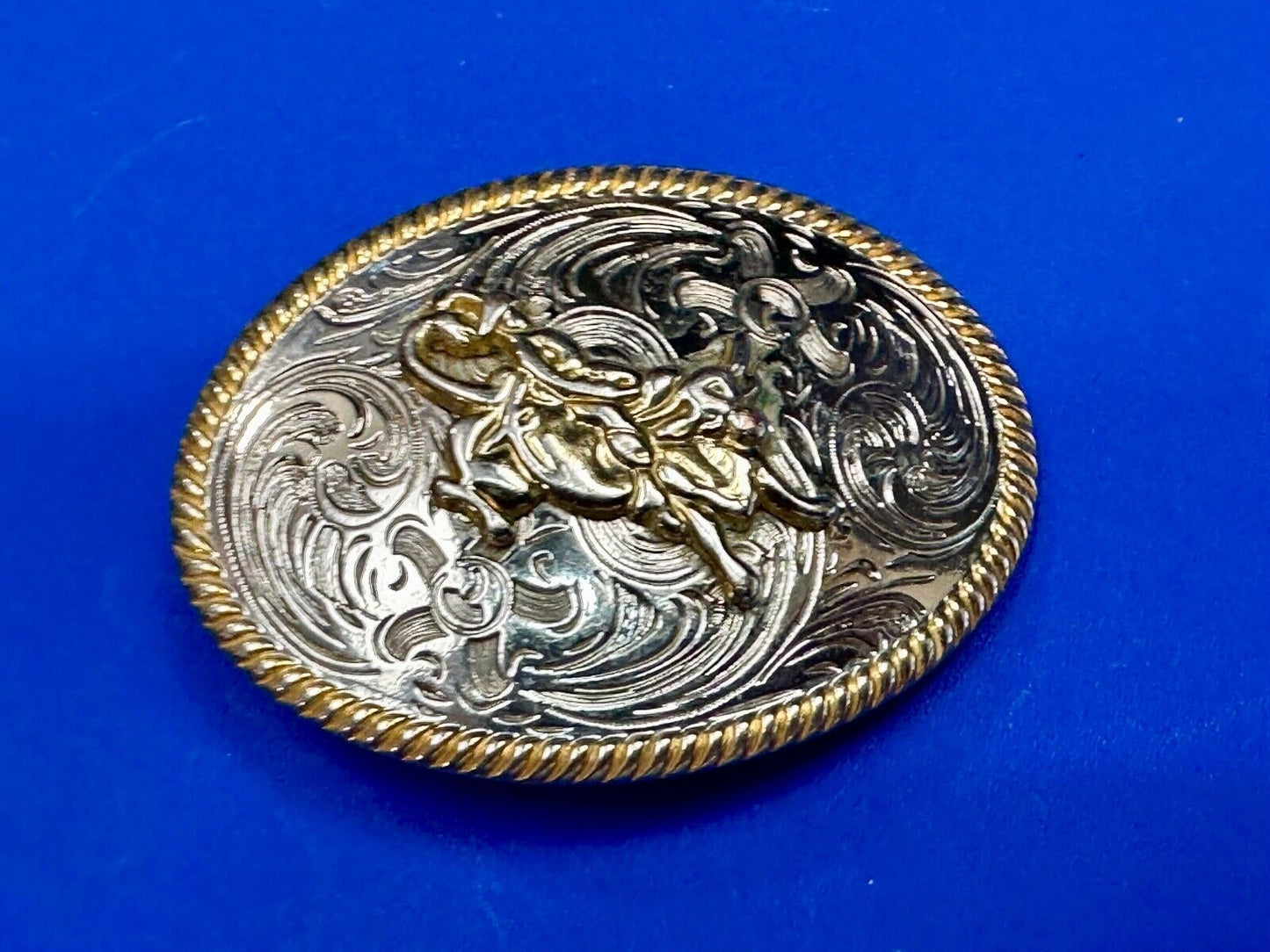 2.5" wide Two tone Vintage western rodeo cowboy belt buckle.