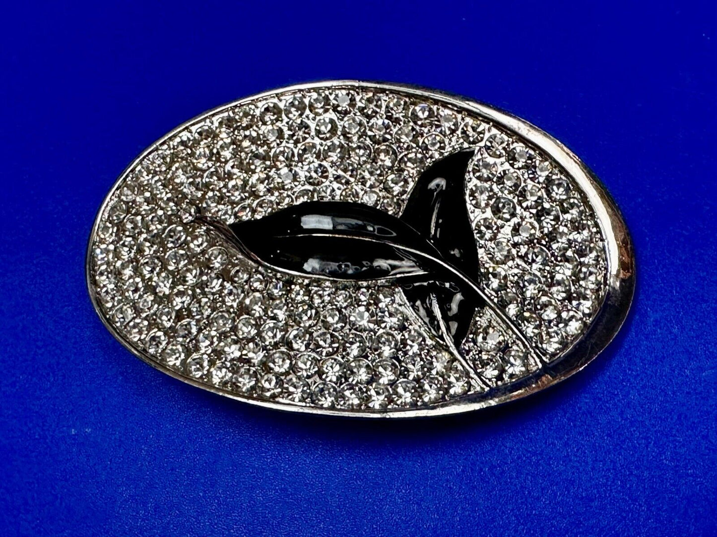 Black Leaf Design Silver Tone Clear Rhinestone Covered Oval Designer Belt Buckle