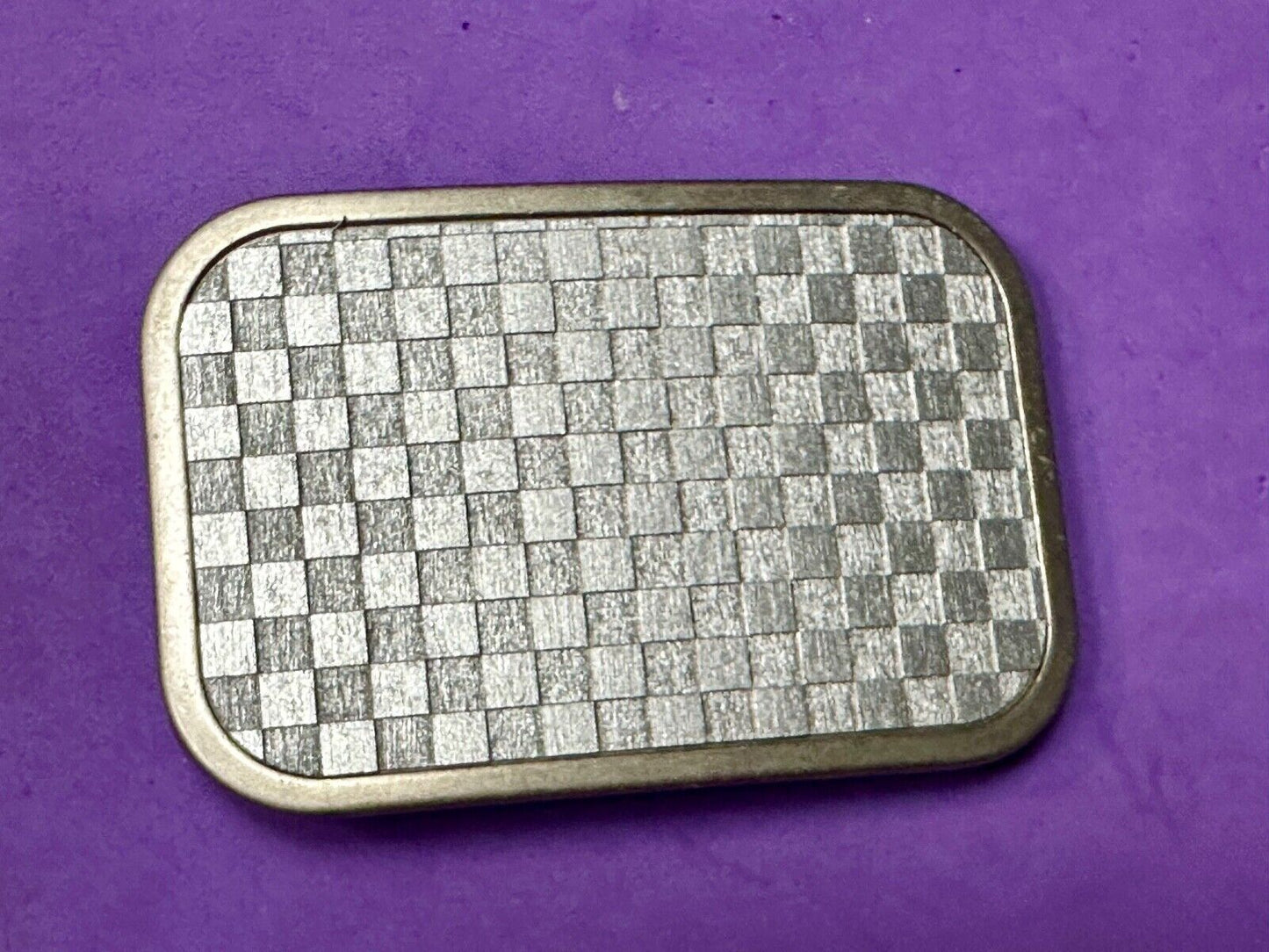 Tic Tac Toe grey WALLPAPER PATTERN Buckle Down brand belt buckle in packaging
