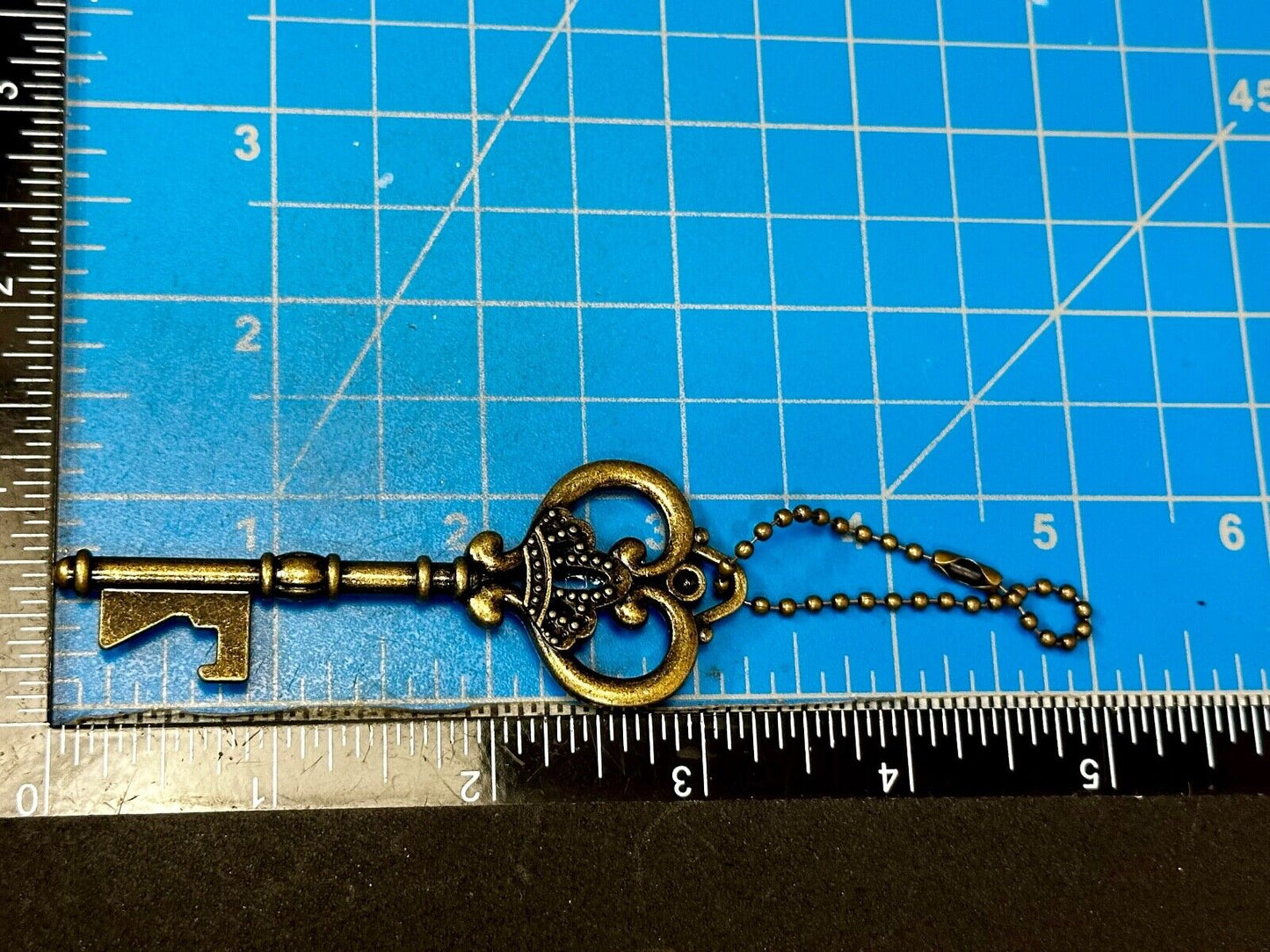 3" Skeleton Key Pendant Antiqued Bronze Keychain, Key Chain Ring Souvenir