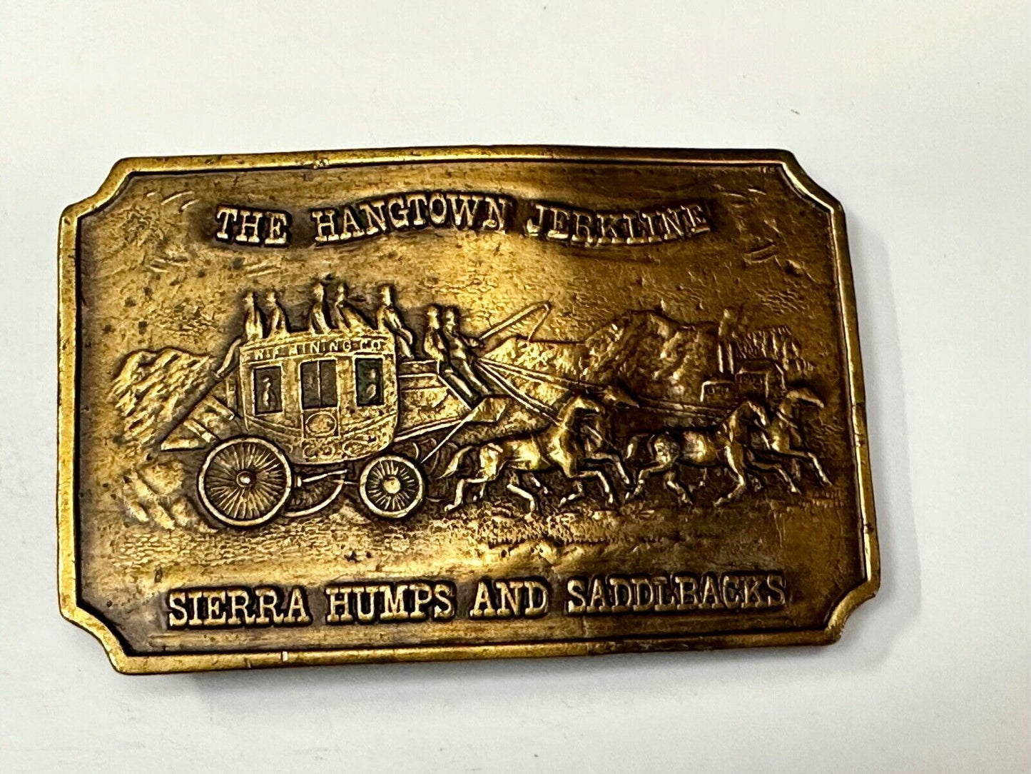 The Hangtown Jerkline Sierra Humps and Saddleback Vintage Bergamot Belt Buckle