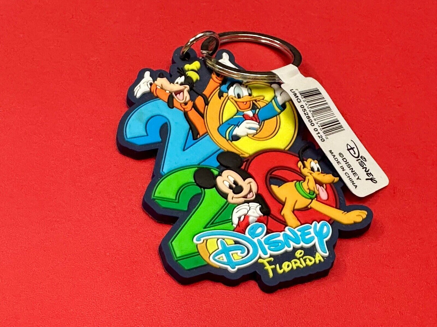 2020 Celebration Disney Florida Mickey Goofy Pluto Keychain - Key Ring Chain