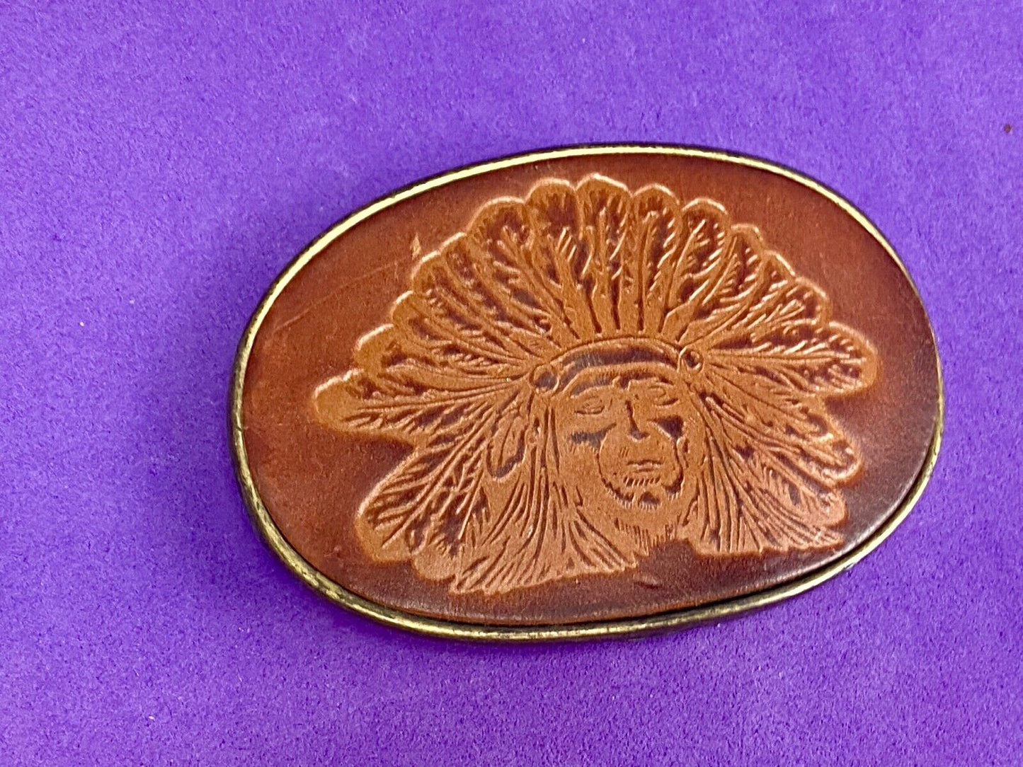 Beautiful Native American Indian Headdress bust on leather belt buckle