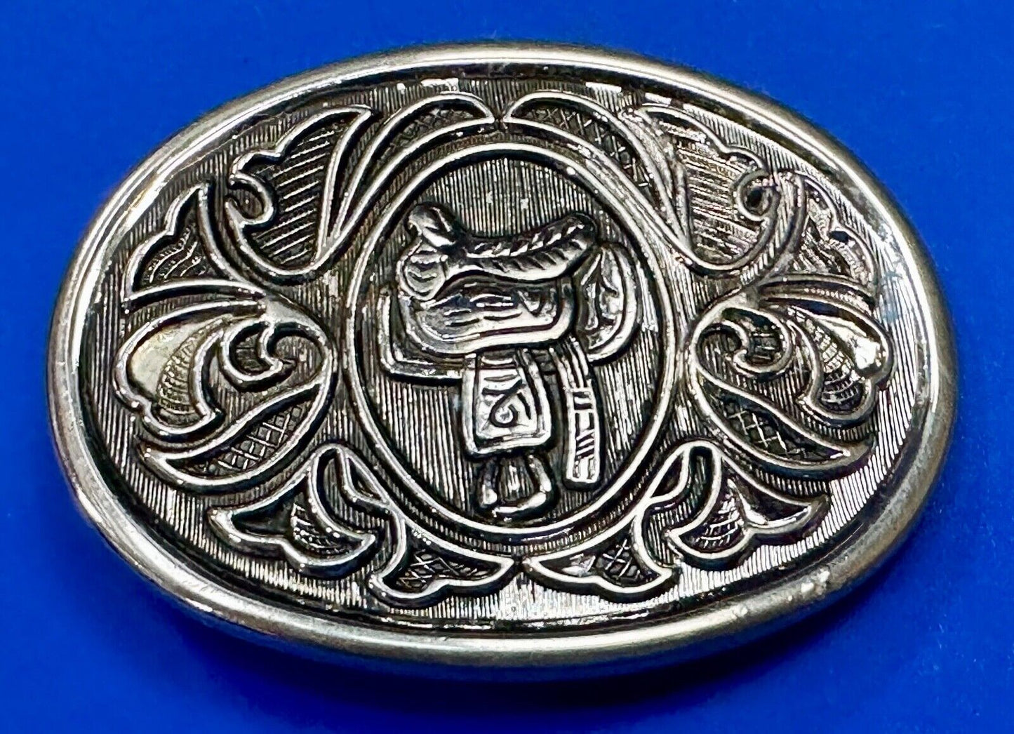 AVON Oval Ornate Vintage Belt Buckle Western Design w/Horse Saddle Silver Tone