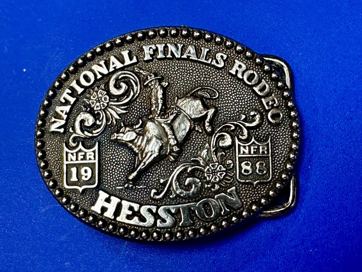1986 Hesston National Finals Rodeo NFR Rodeo Cowboys NOS YOUTH SIZE Belt Buckle