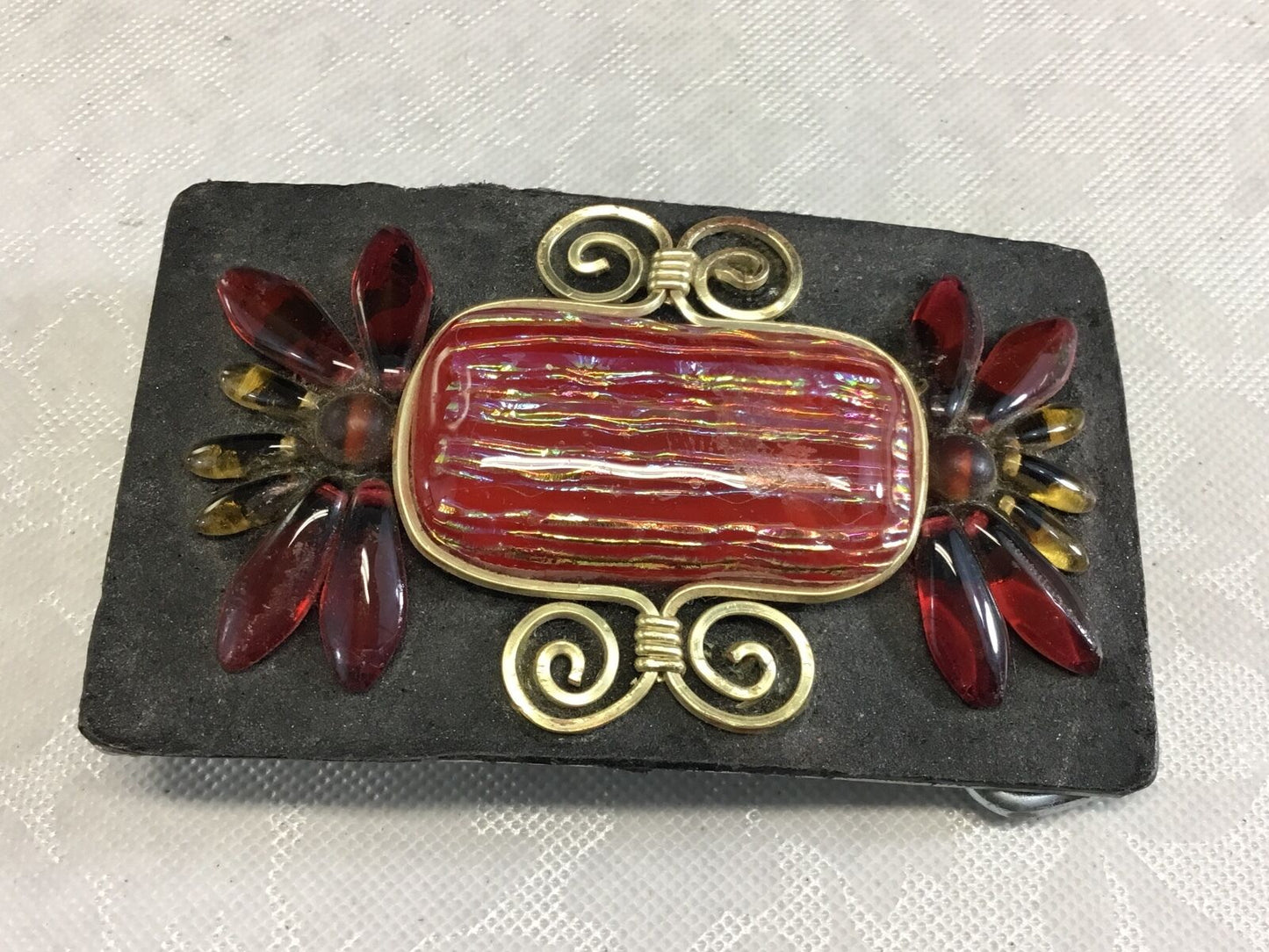 Beautiful art artisan "orana design" red drip! belt buckle - amazing detail