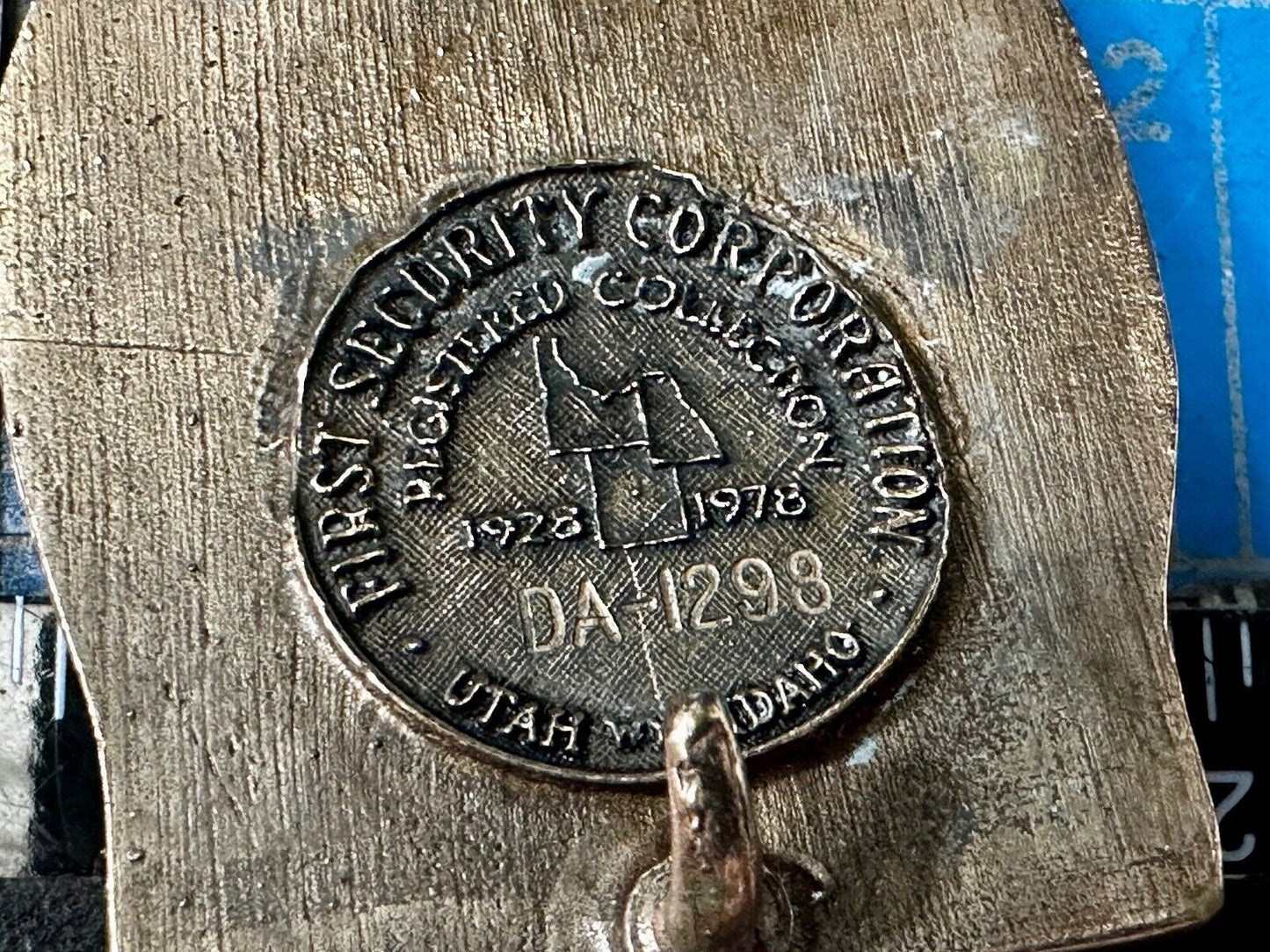 The State of Idaho Deer Buck Hunting Vtg. 1978 Small First Security Belt Buckle