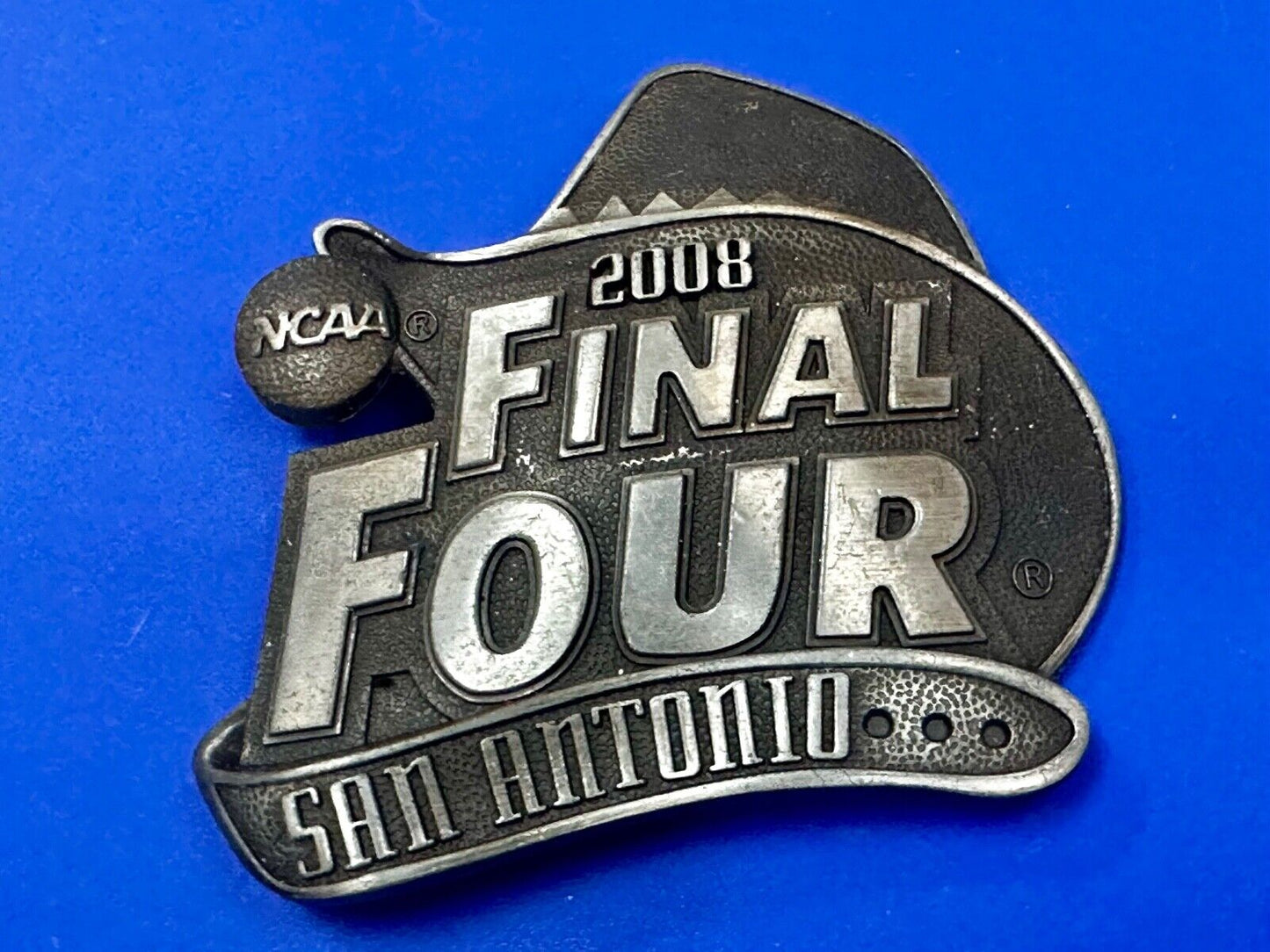 2008 Final Four Basketball Tourney Commemorative San Antonio Texas Belt Buckle