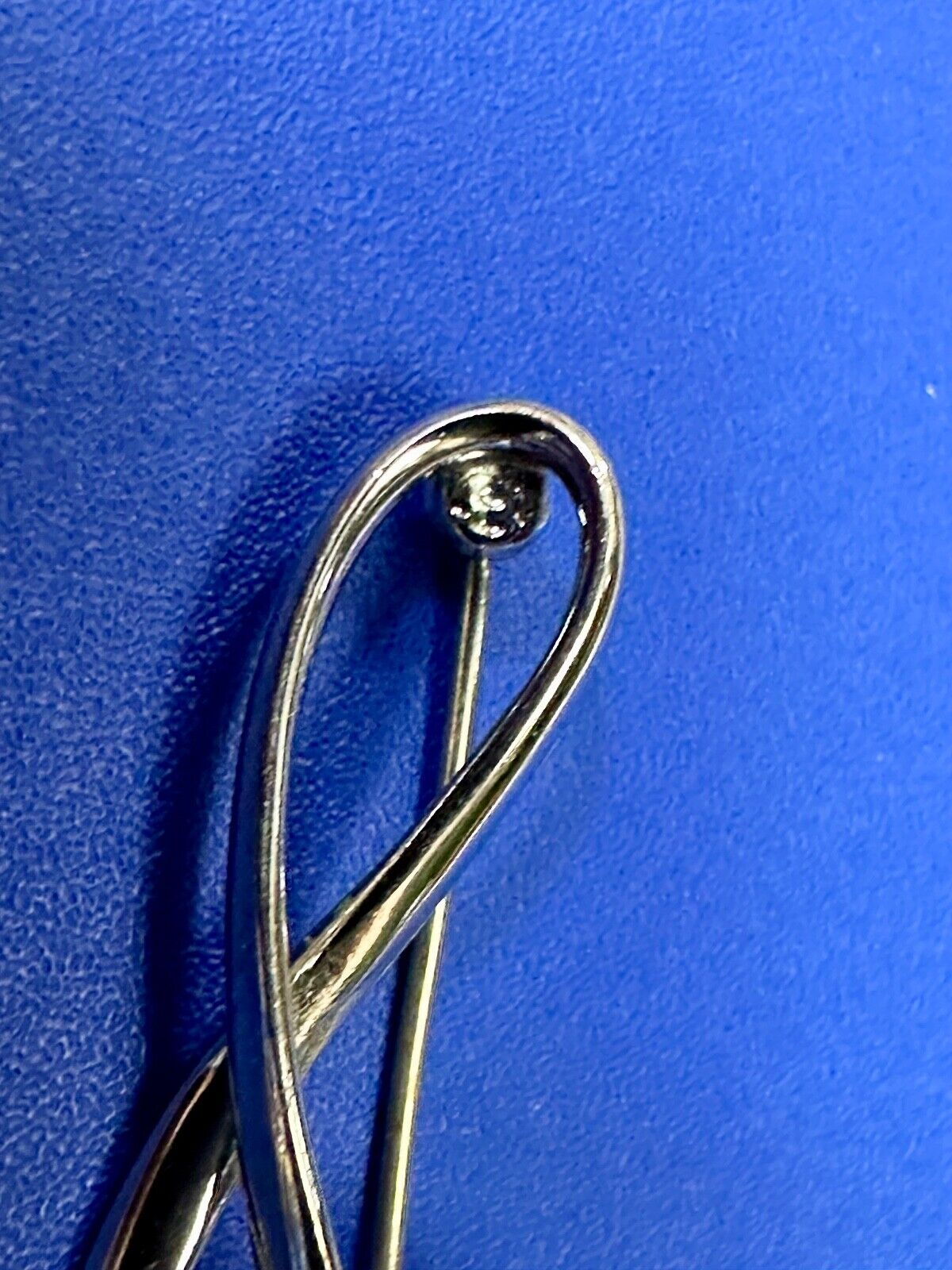 Treble clef music theme signed vintage brooch pin from estate find