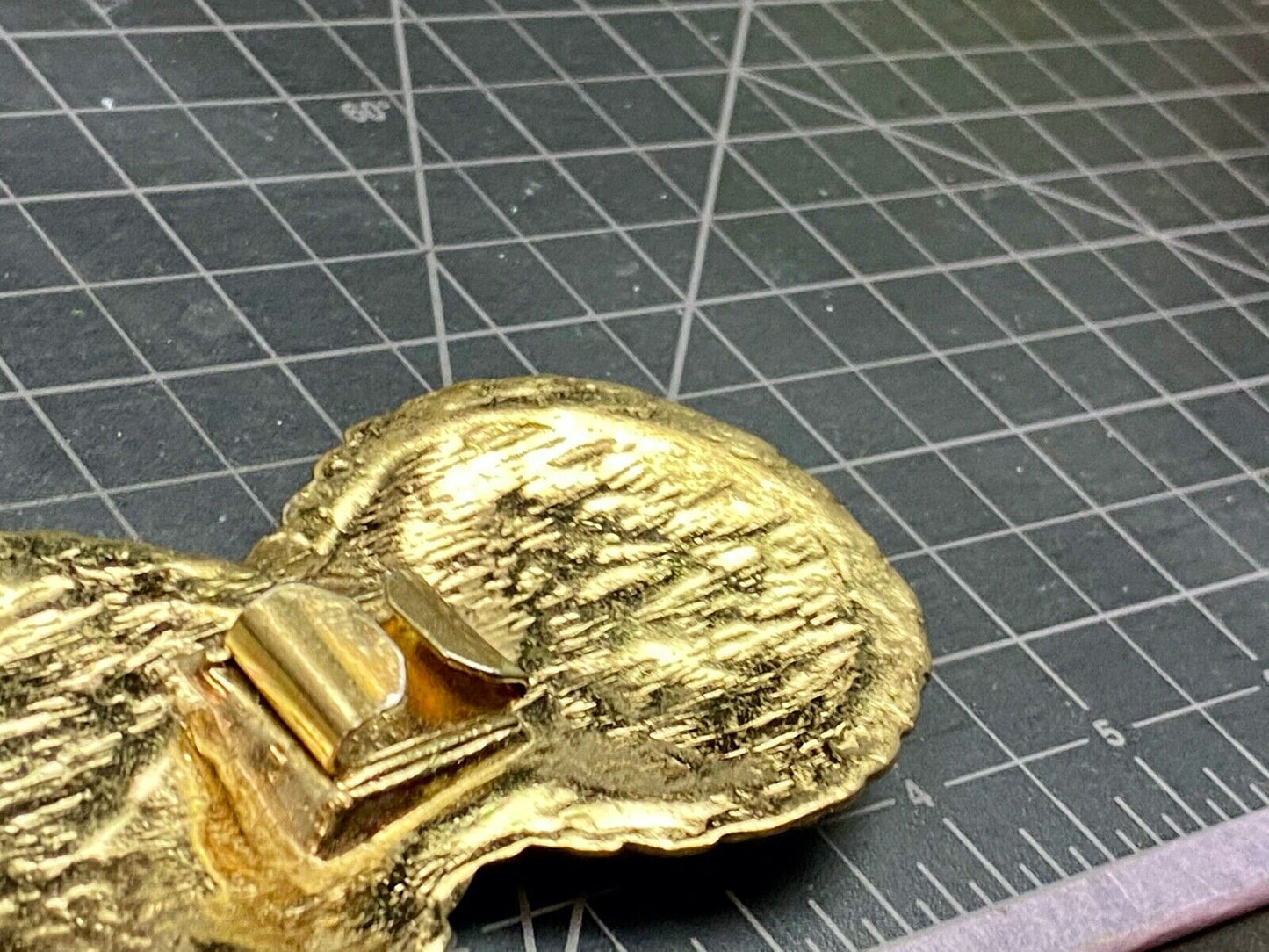 Vintage gold tone 4.5" ROPE pattern Scarf shoe purse Belt Buckle Clip