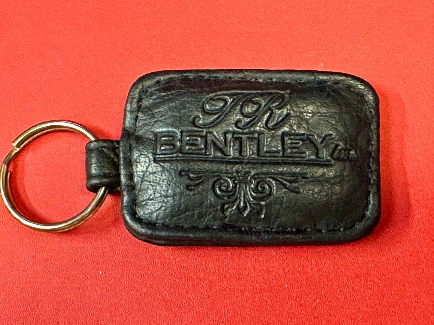 Bentley TR Soft Leather Fob Car Key Chain Ring Car Dealership Dealers Keychain