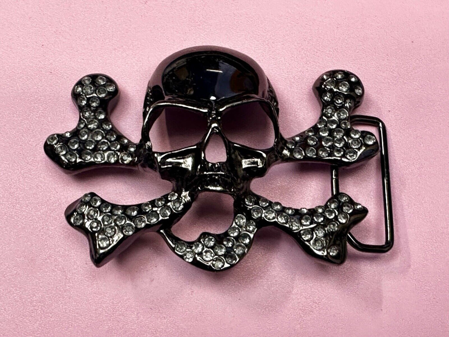 Black color skull and crossbones Belt Buckle covered in Rhinestone accents