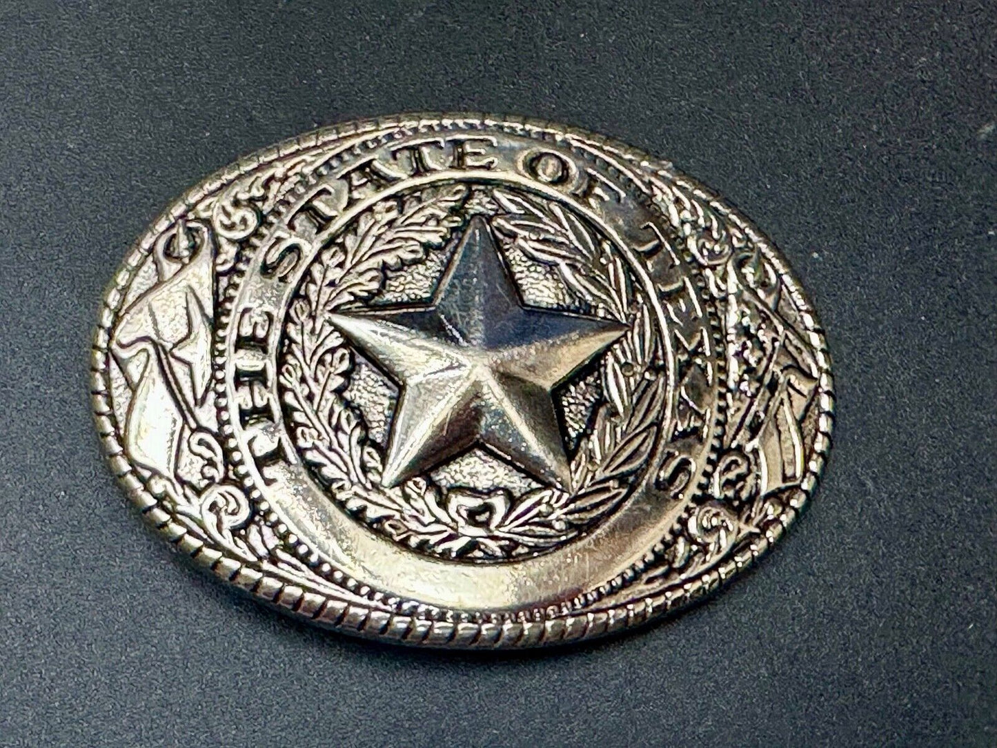 The Great State of TEXAS Star Flag Olive Branch Gold Tone Oval Belt Buckle