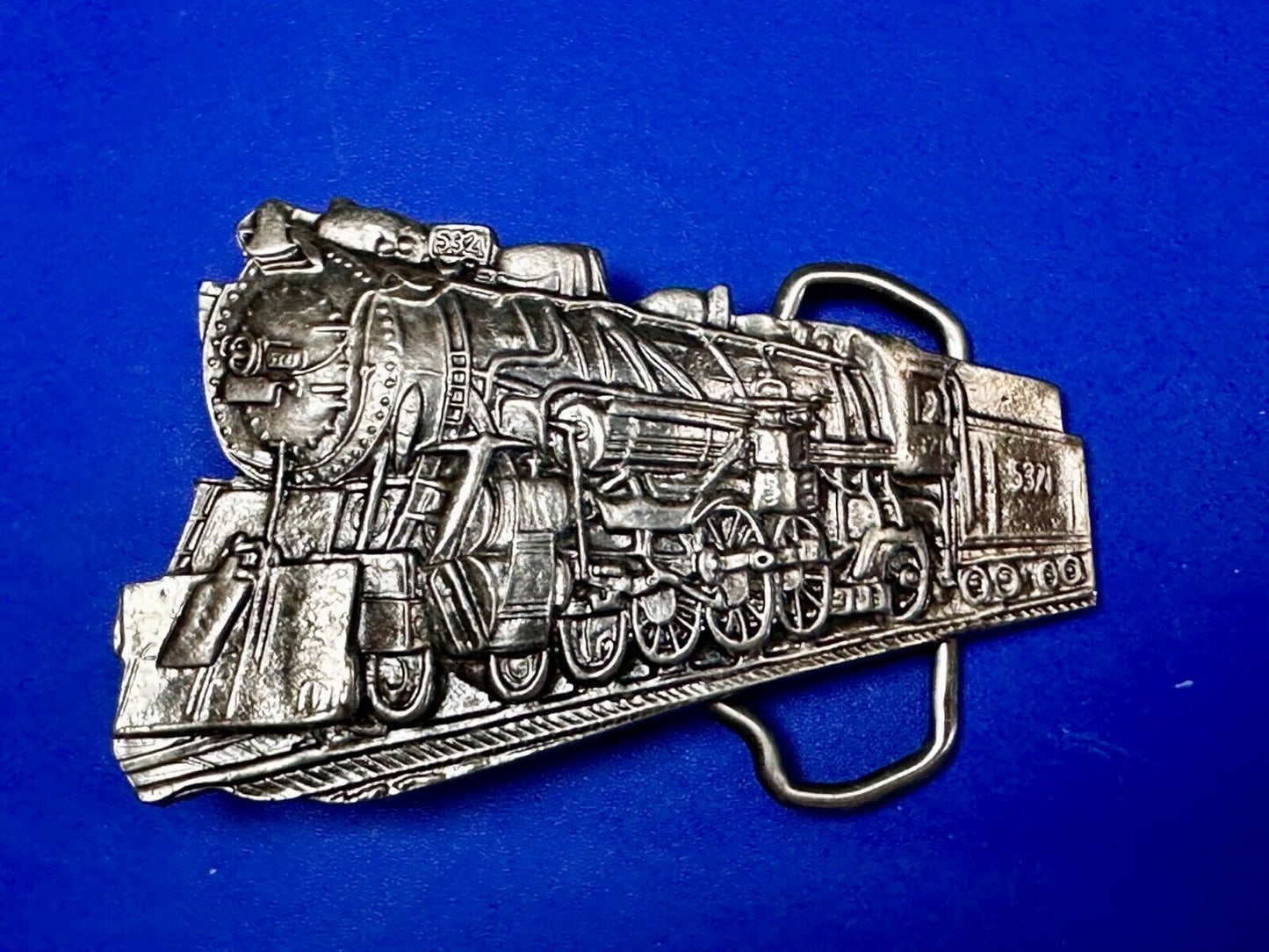 Train Locomotive Steam Engine RR RailRoad Vintage Figural Belt Buckle No. 2055
