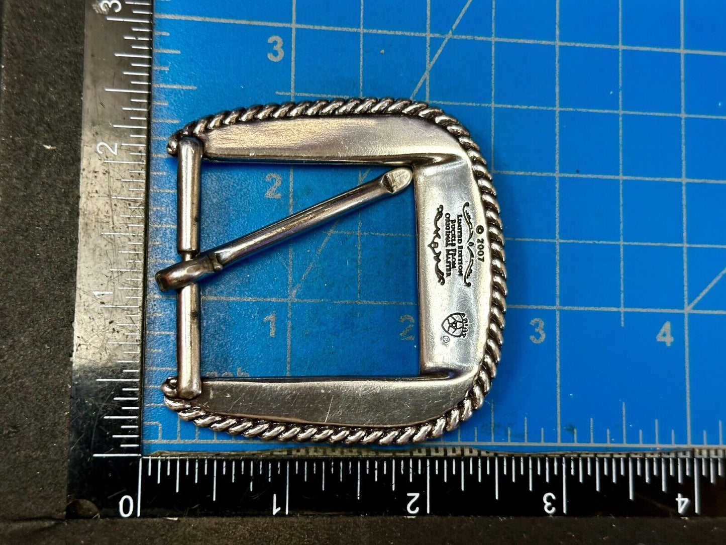 Ariat 2007 Ranger Style Detailed Flower Swirl - Rope Outlined Belt Buckle