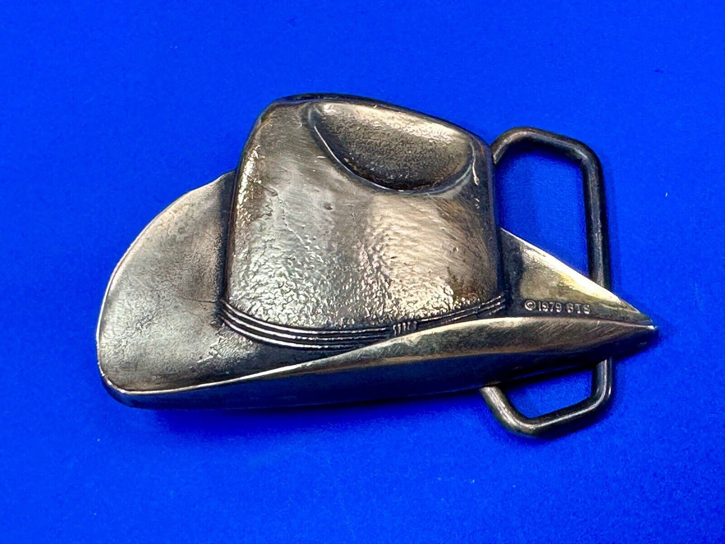 1978 BTS Cowboy Hat Figural Western Rodeo Vintage Cowboy Wearz belt buckle