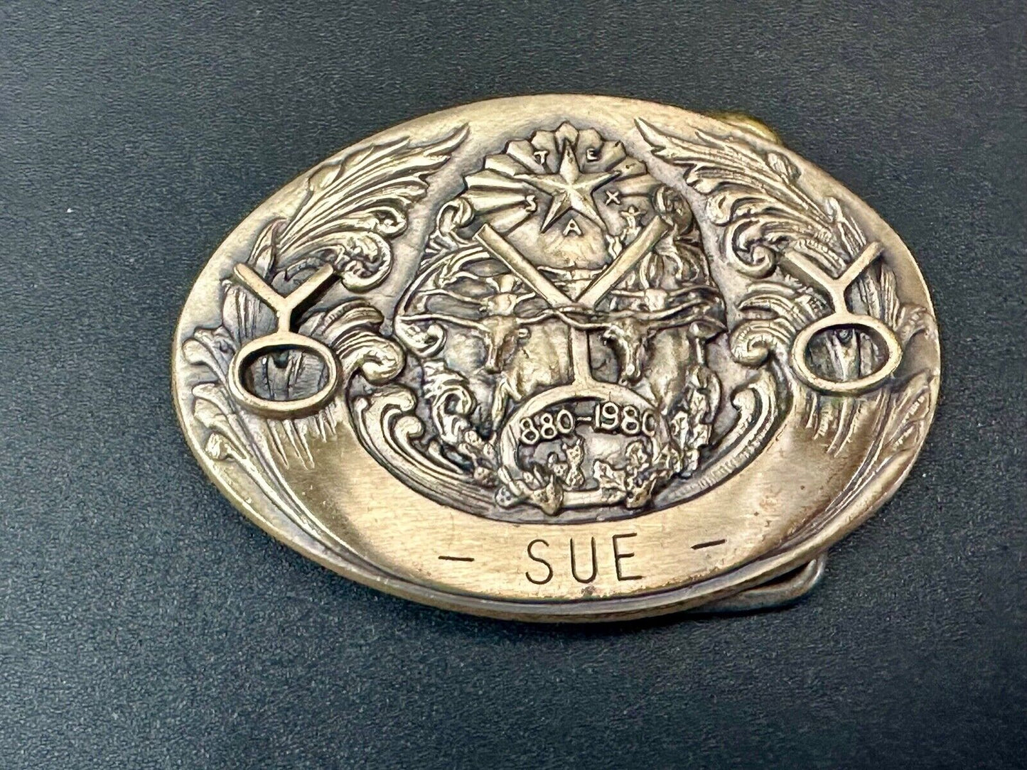 TEXAS NAME SUE 1880 - 1980 100 year celebration star longhorn belt buckle