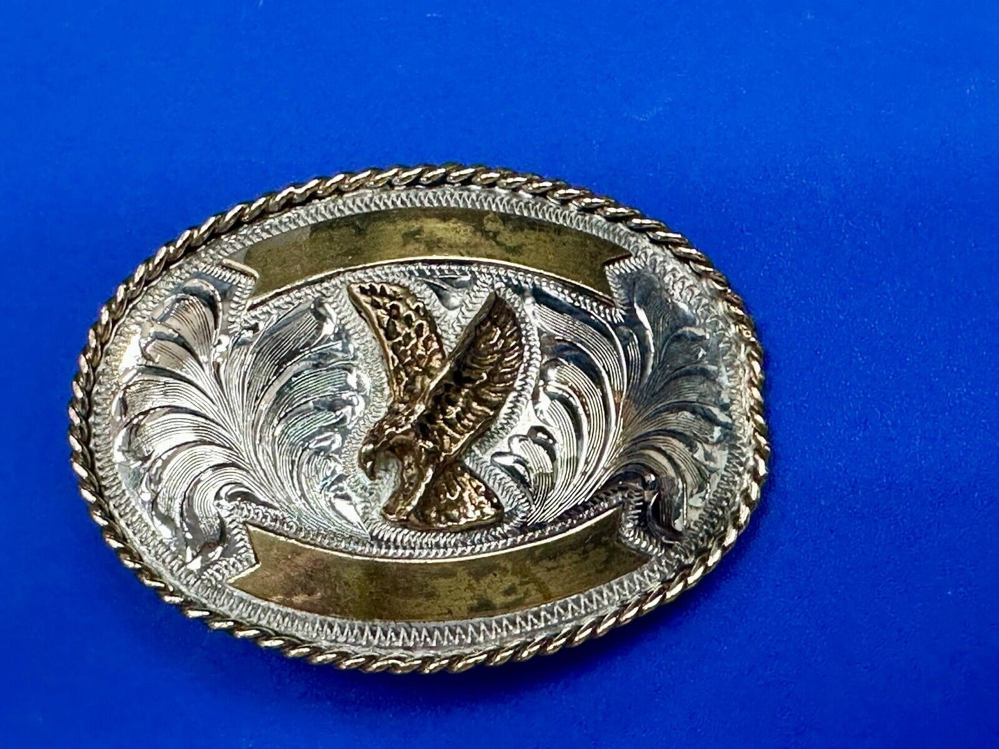 Beautiful Hunting Flying Diving Majestic Eagle on western two tone belt buckle