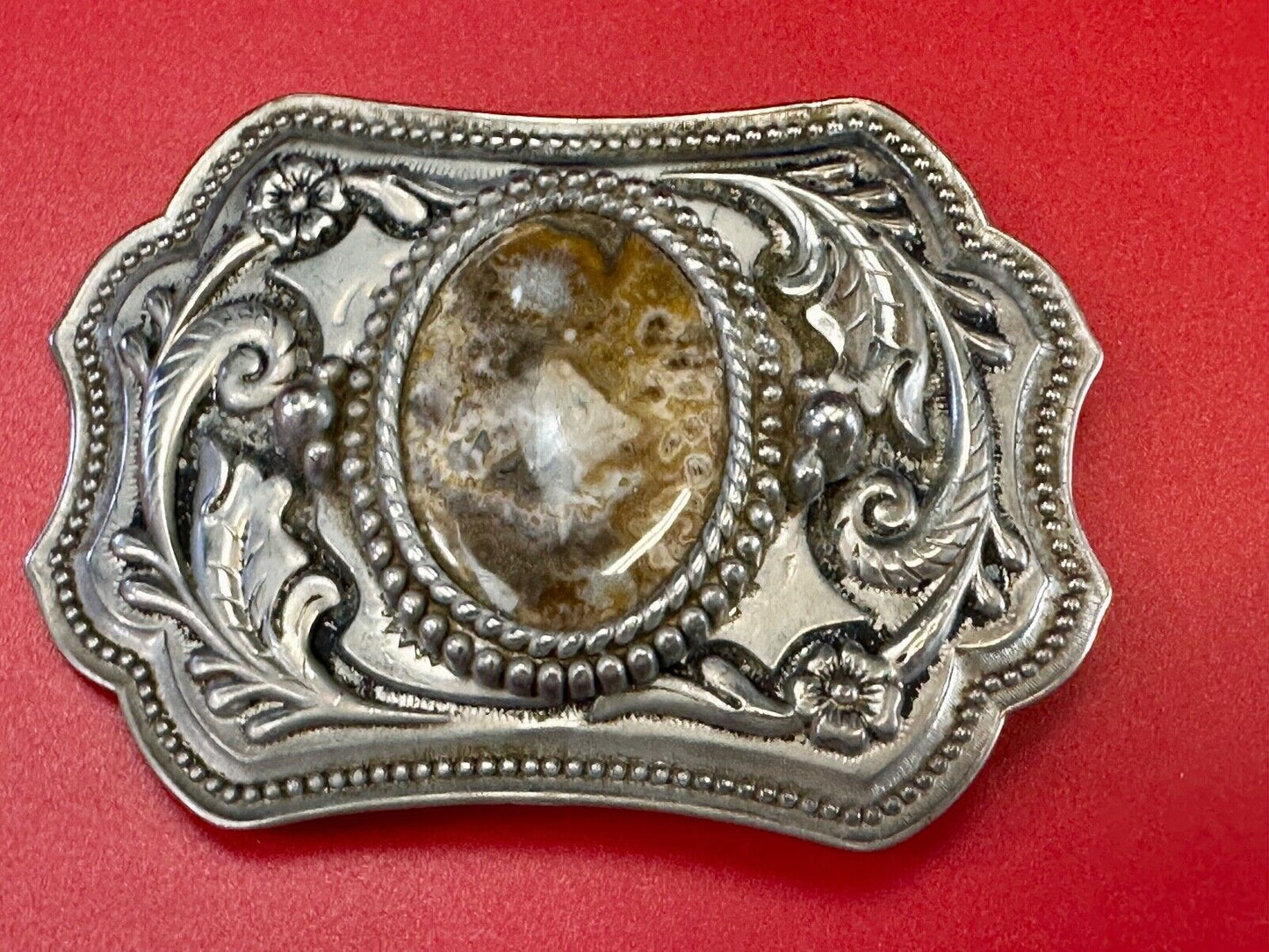 Vintage cabochon cab stone centerpiece on western silver tone belt buckle