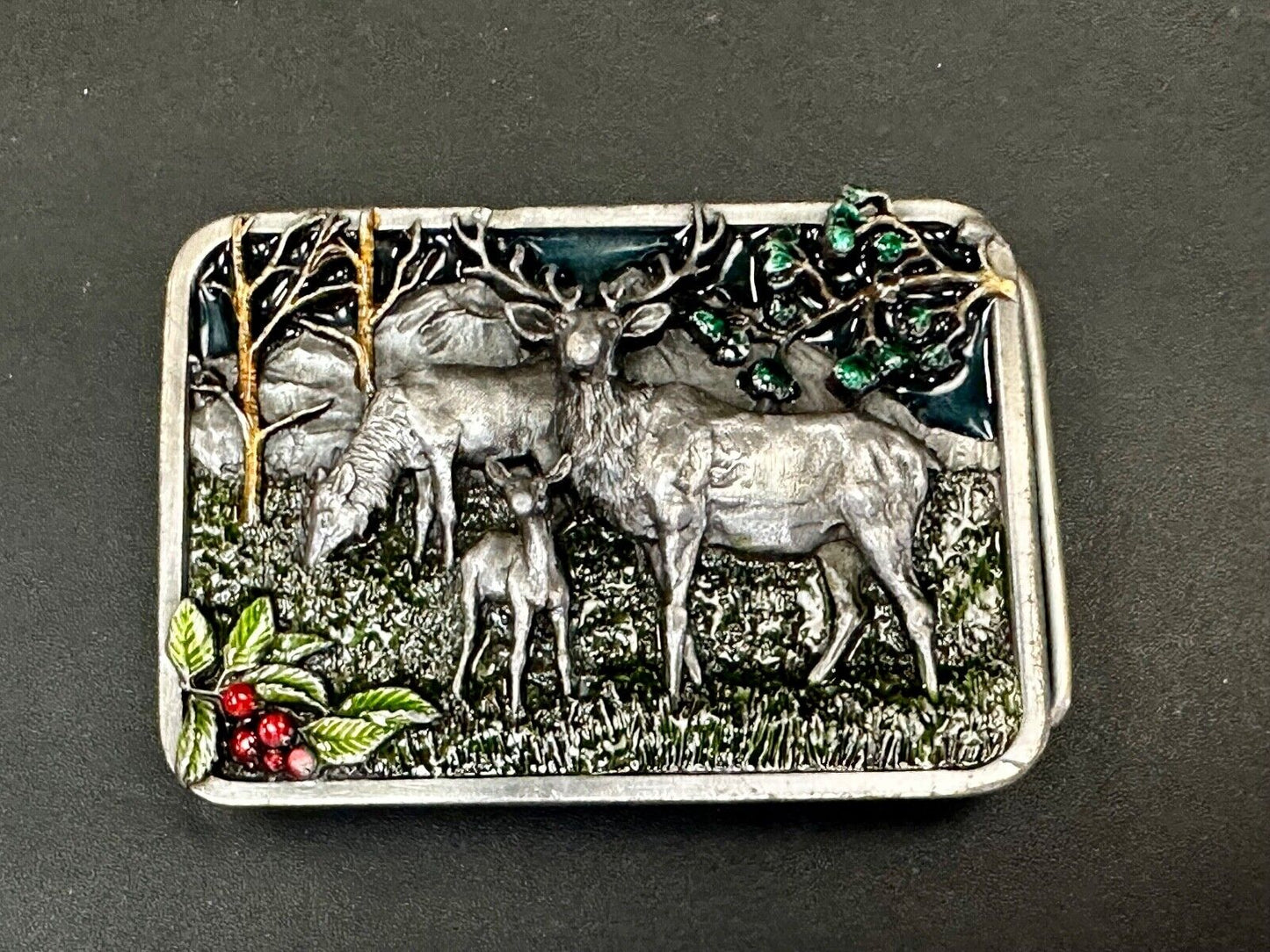 The Elk - Wapiti Native American Indian name vtg. L-10 Siskiyou 1982 belt buckle
