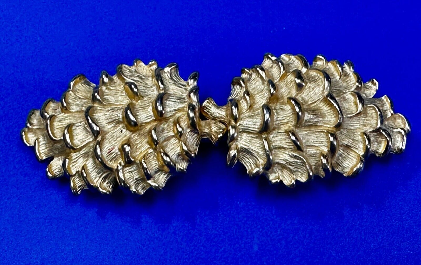 Textured Leaf Shaped Two Piece interlocking Gold Tone Belt Buckle by Paquette