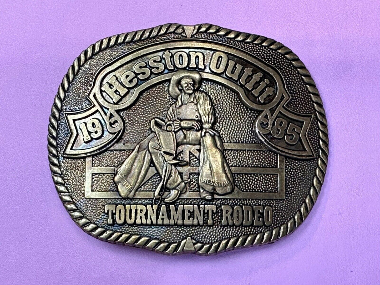 1985 Hesston Outfit Tournament Rodeo Collectors PRCA First edition Belt Buckle