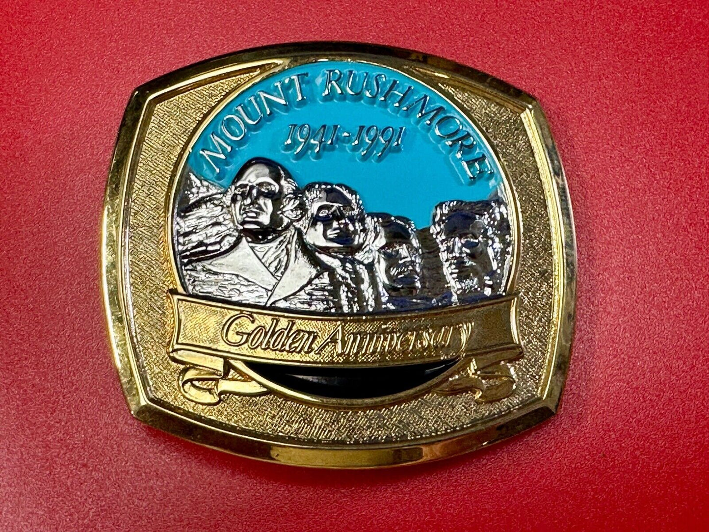 1991 Mount Rushmore 50th Golden Anniversary Limited Edition belt buckle