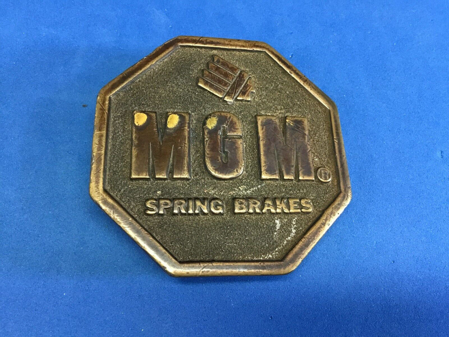 VINTAGE 1977 **MGM SPRING BRAKES** COMPANY BELT BUCKLE