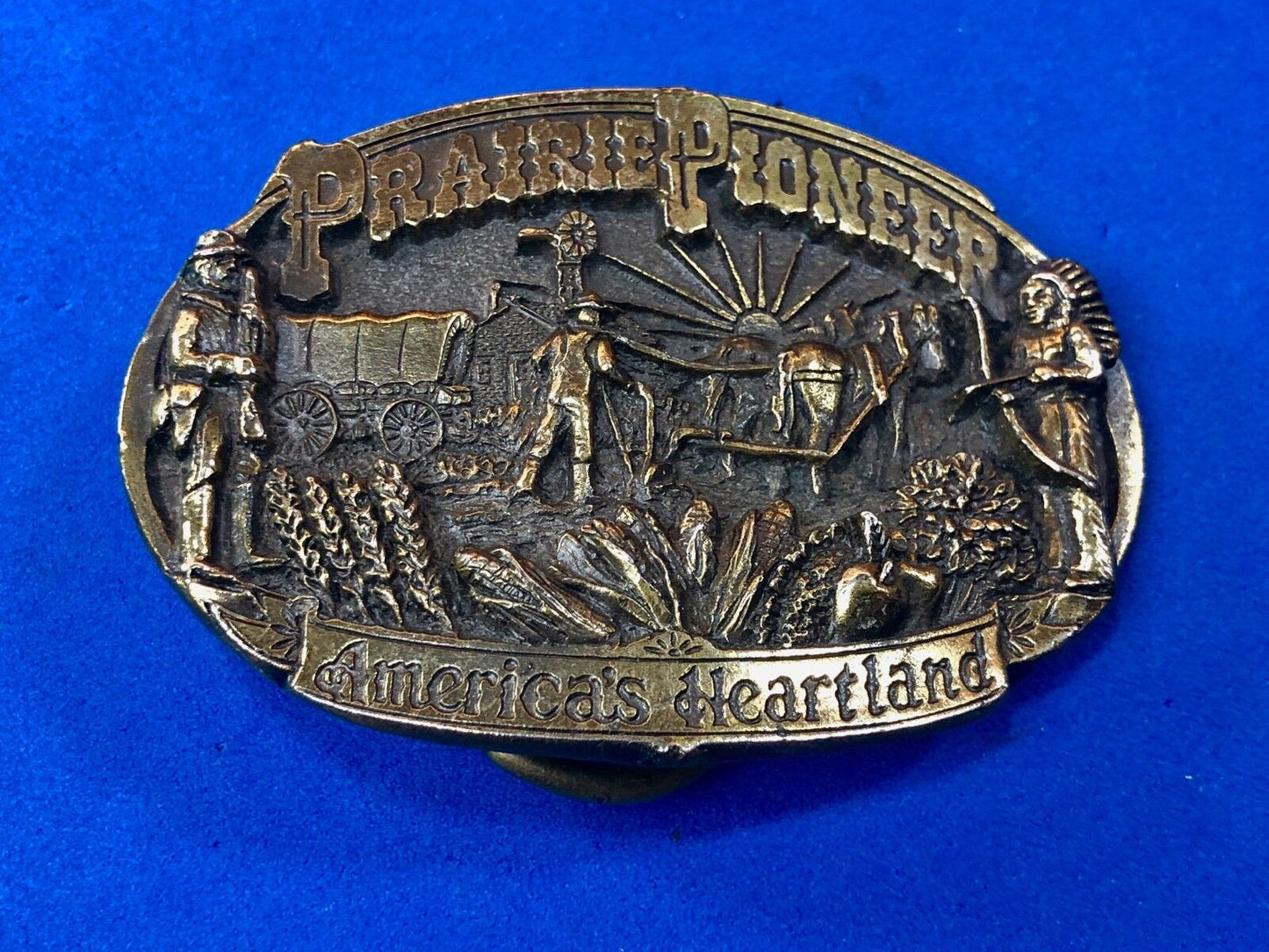 Vintage 1984 Prairie Pioneer Americas Heartland Great American Belt Buckle