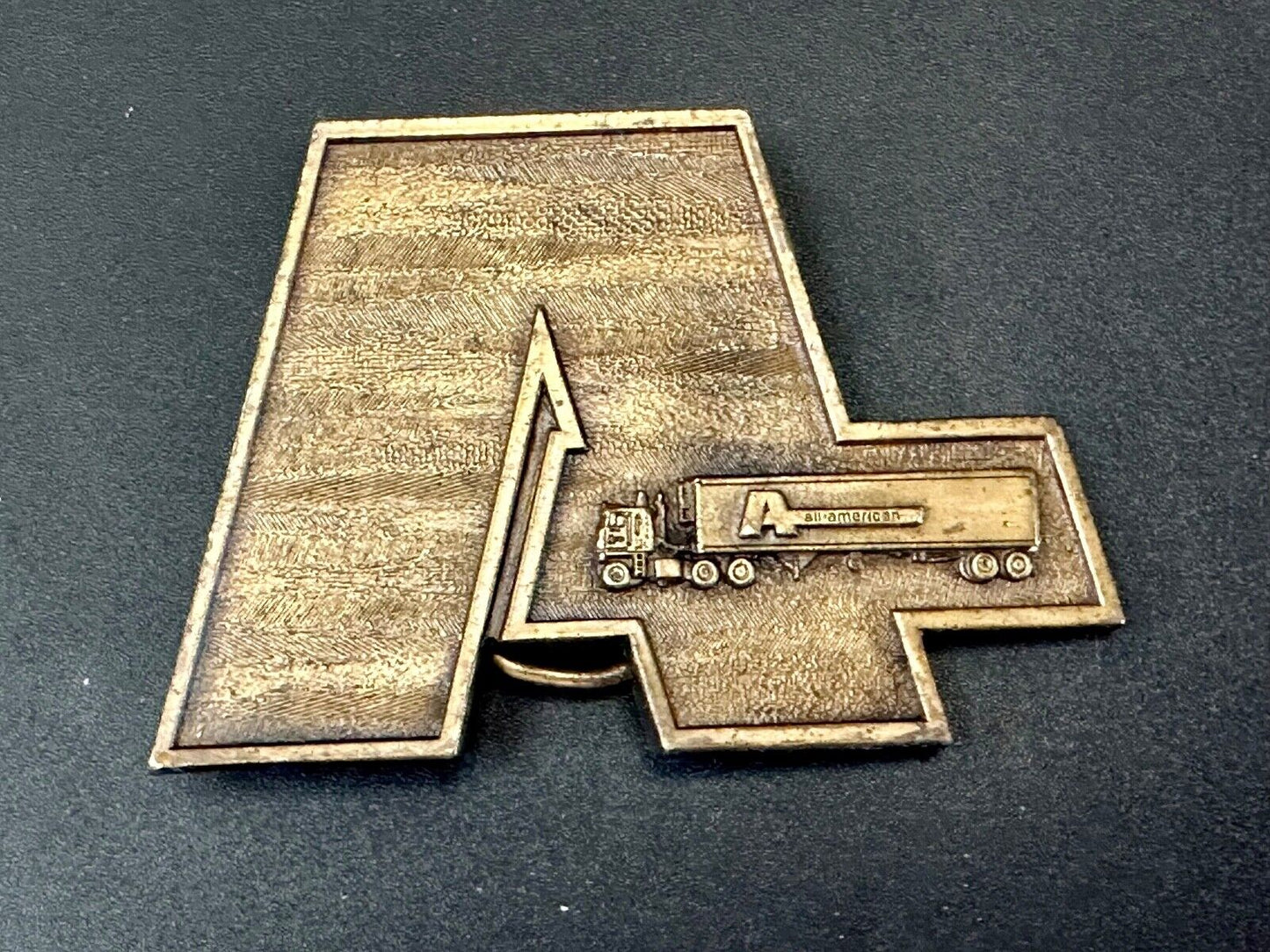 VINTAGE 1977 ALL AMERICAN DRIVERS TRUCK & TRANSPORT COMPANY BELT BUCKLE