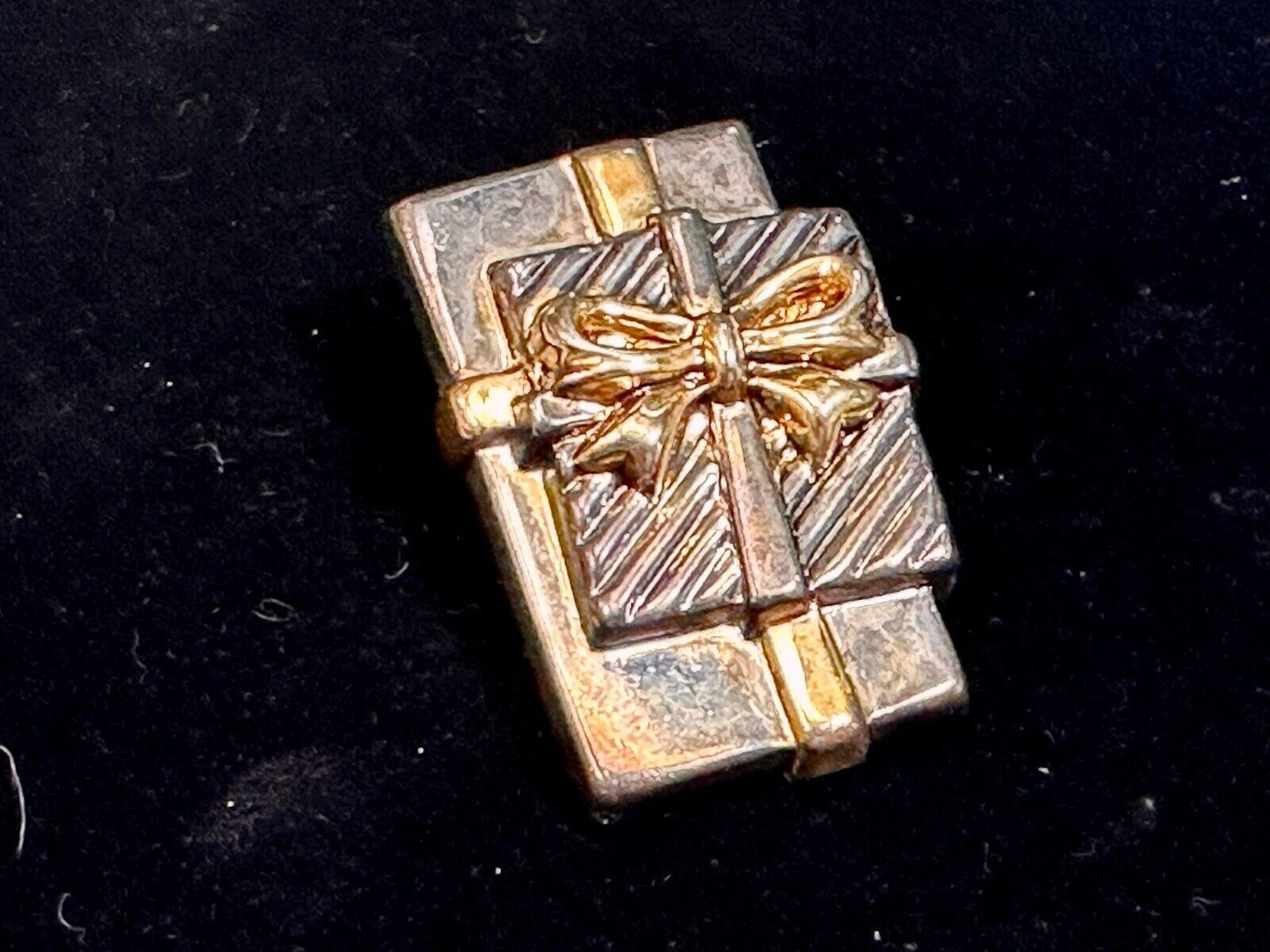 Vintage BEST Christmas Brooch Gift Present Gold Silver Two Tone Pin or PENDANT