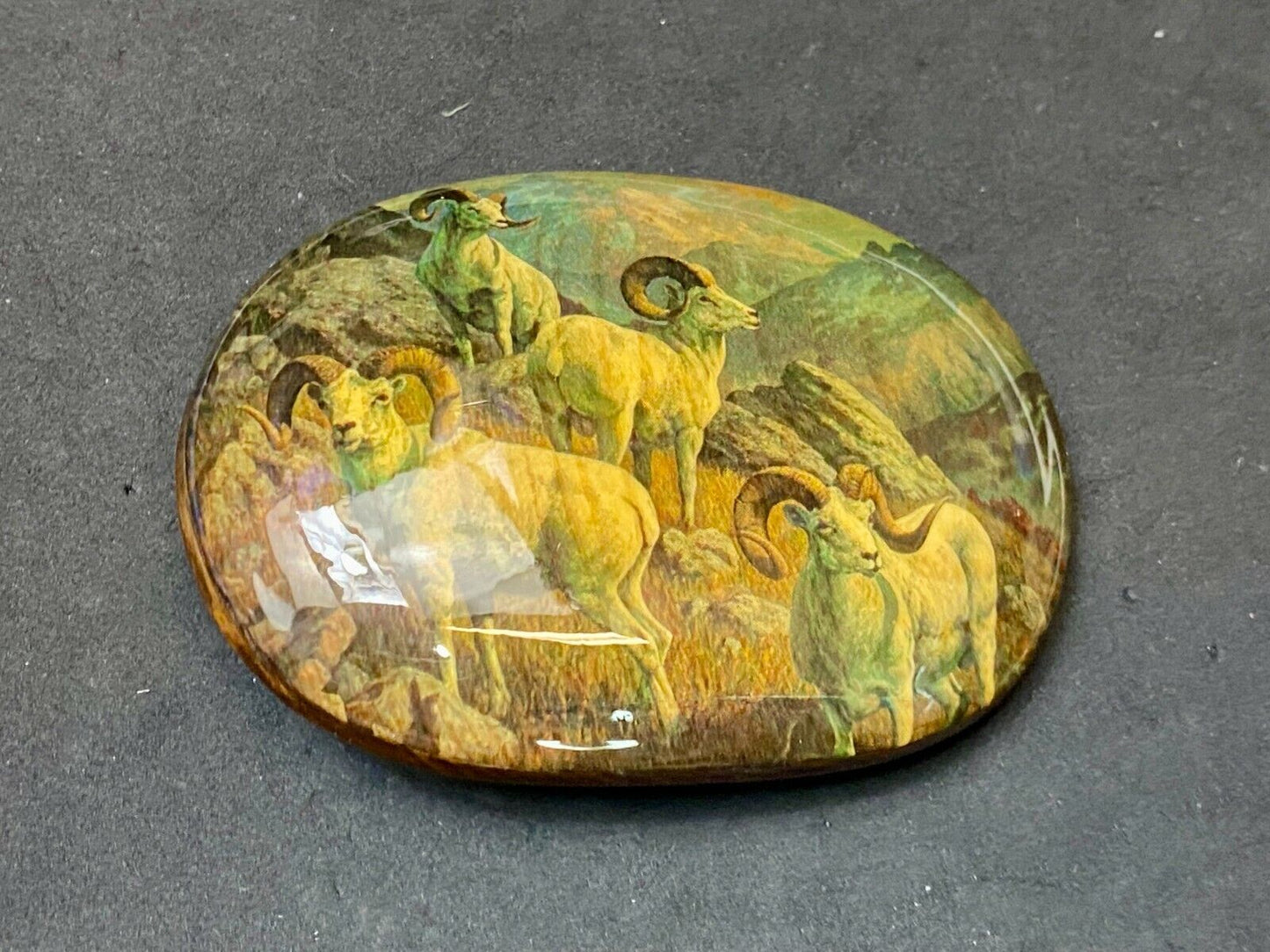 Beautiful Artisan Three Goats Painting Art Work On Wooden Belt Buckle