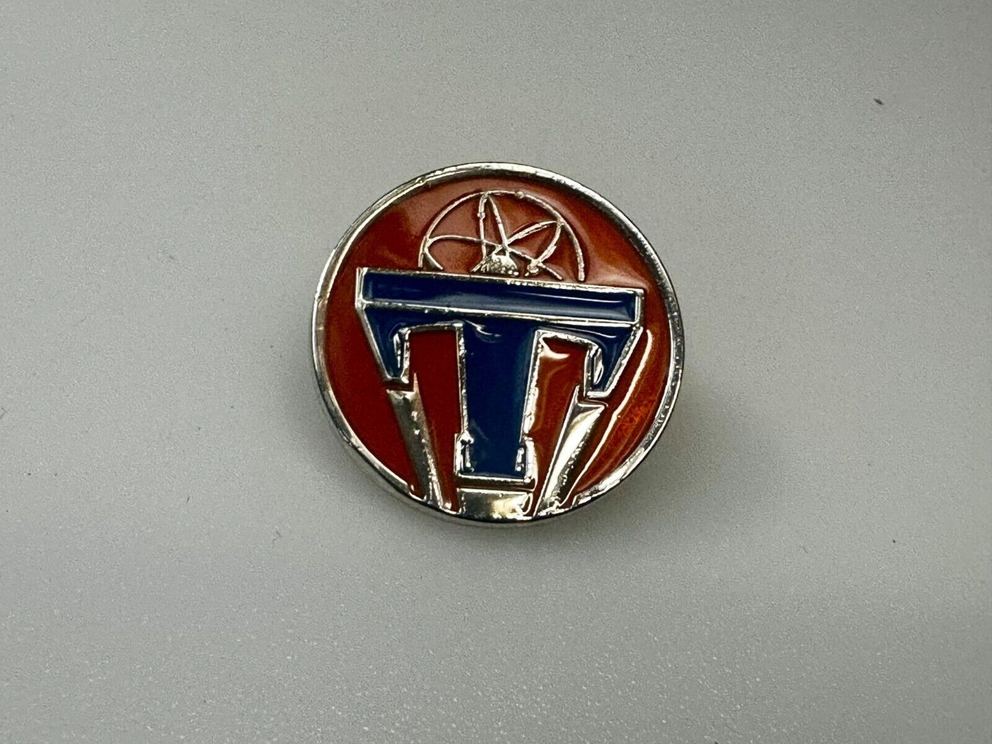 Tomorrowland Theater Promo Pin 2015 Disney Regal Entertainment Group