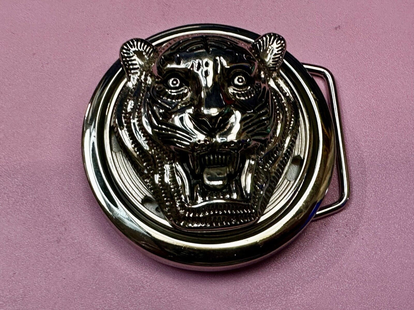 Tiger Lion's Head Figural Silver Tone Silver Color Belt Buckle - No batteries