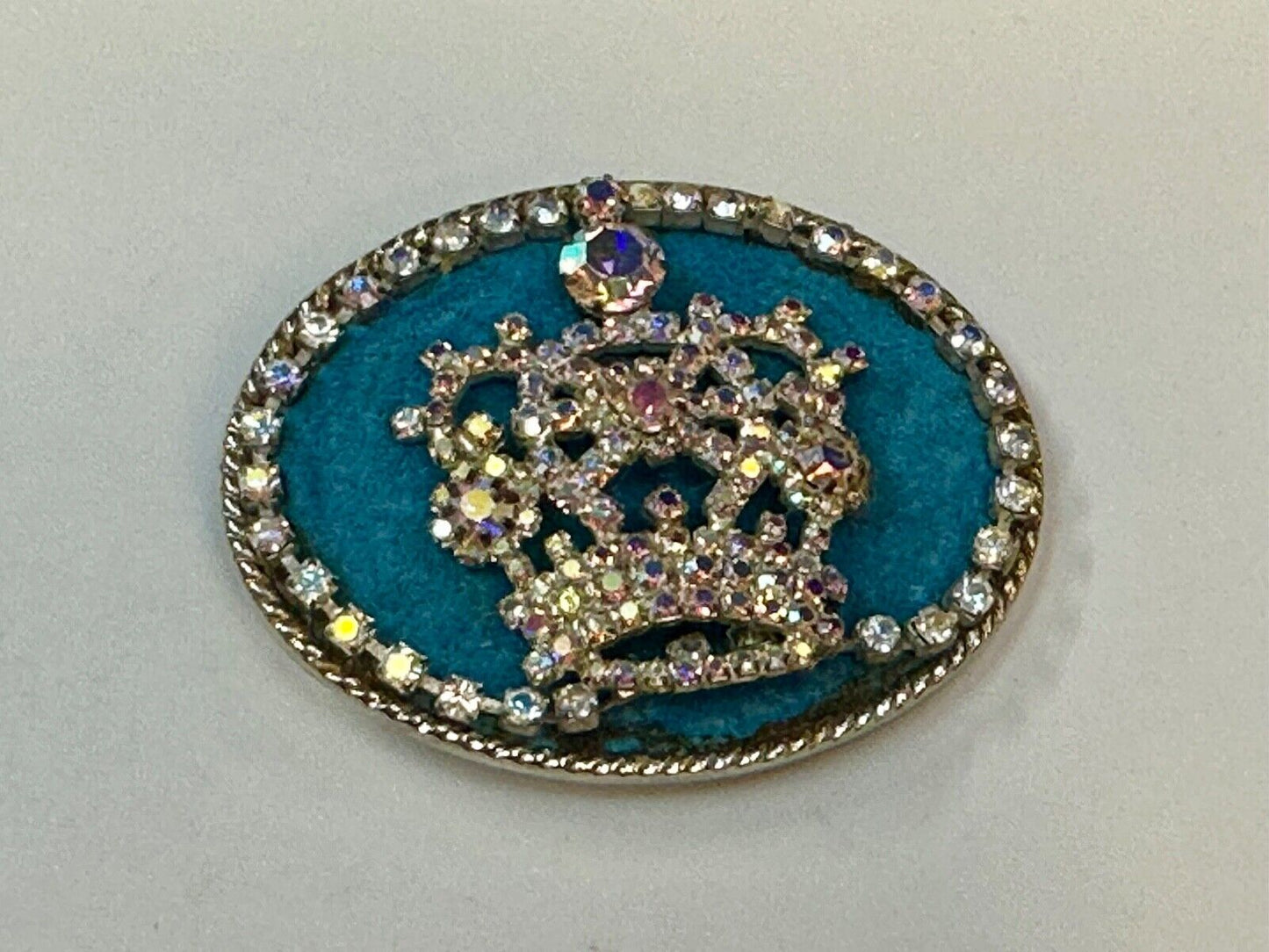 Bejeweled Gorgeous CROWN - Art artisan oval Belt Buckle