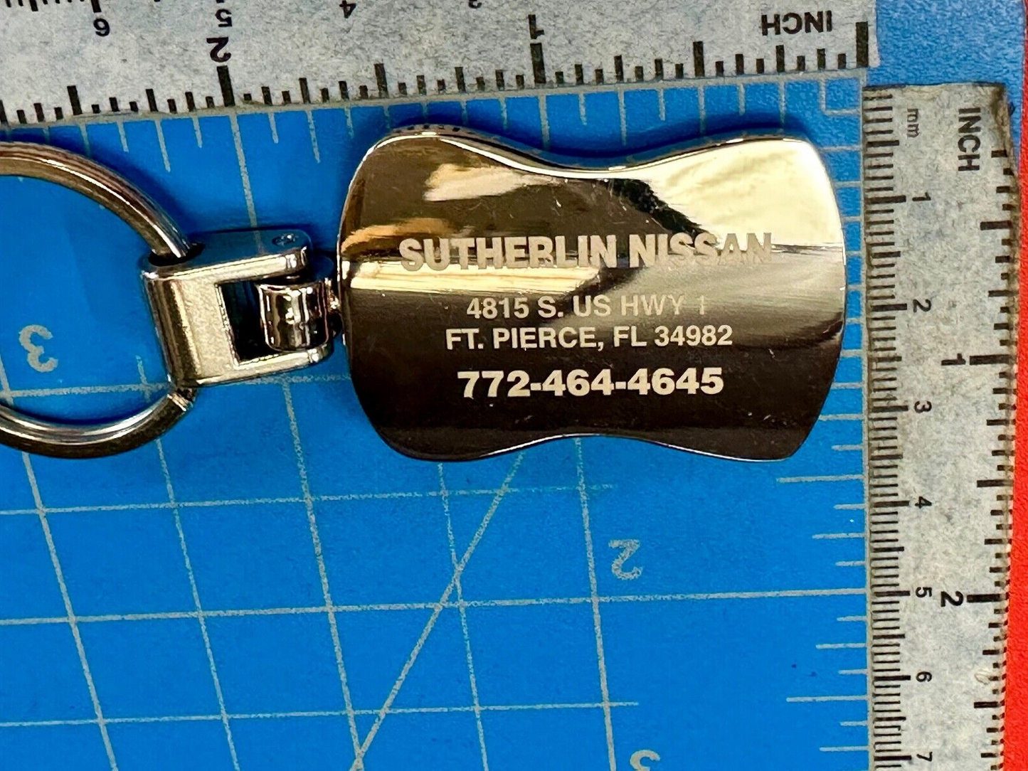Sutherlin Nissan of Florida car truck dealers logo emblem Keychain - Key Ring