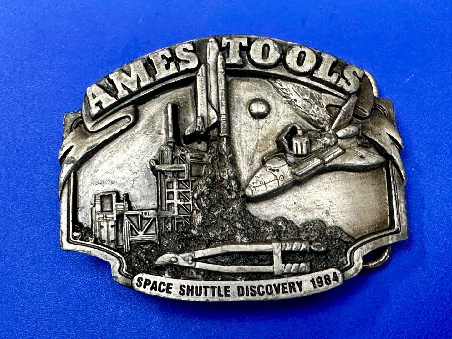 Ames Tools Space Shuttle Discovery 1984 Commemorative 90's Limited Belt Buckle